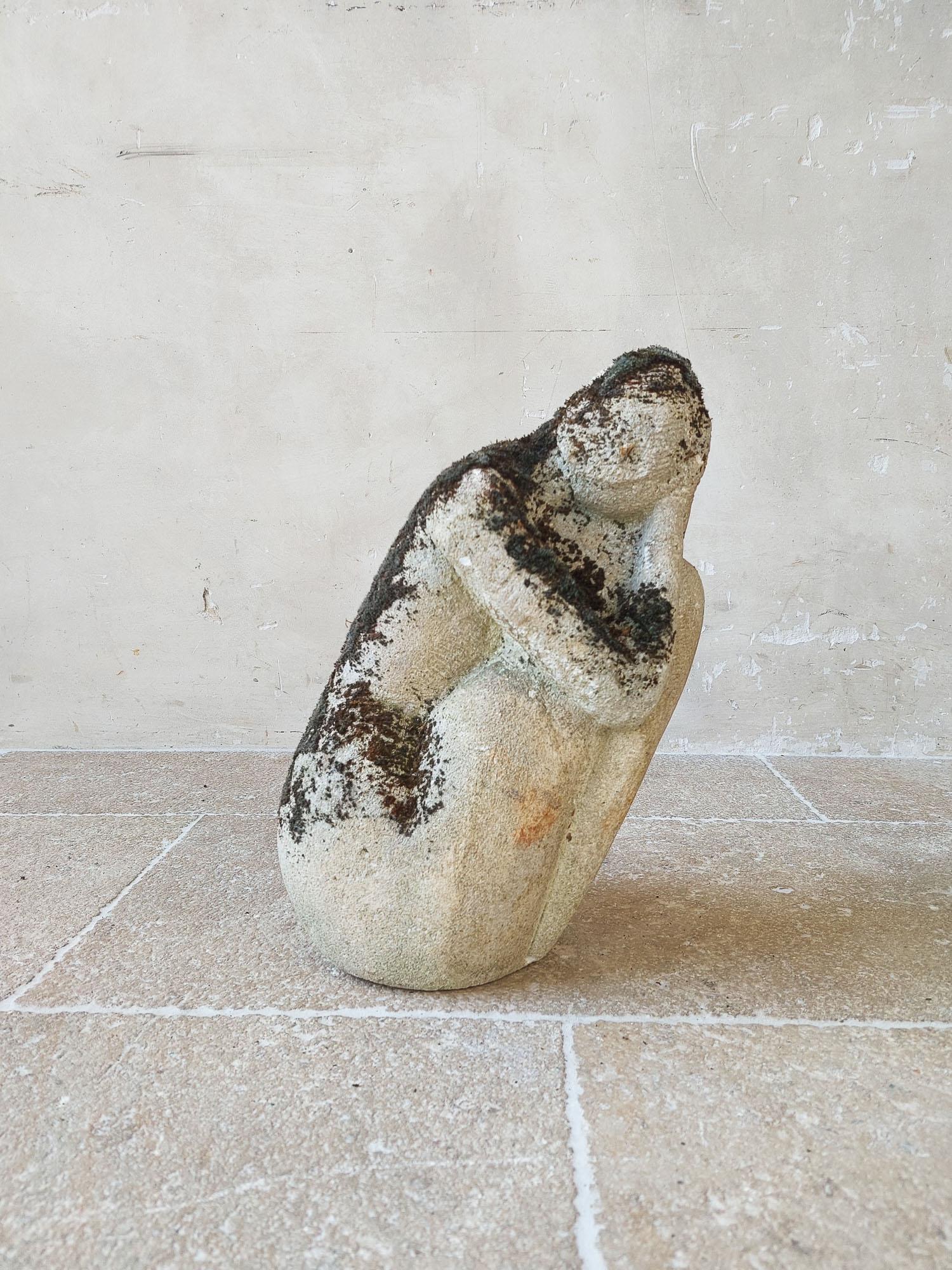 Mid-Century Modern 1970s Stone Garden Sculpture of a Female Figure In Good Condition For Sale In Baambrugge, NL