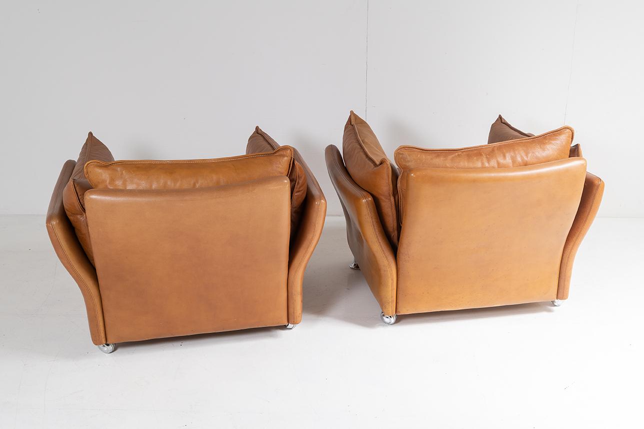 Late 20th Century Mid-Century Modern 1980s Pair of Danish Svend Skipper Tan Leather Club Armchairs