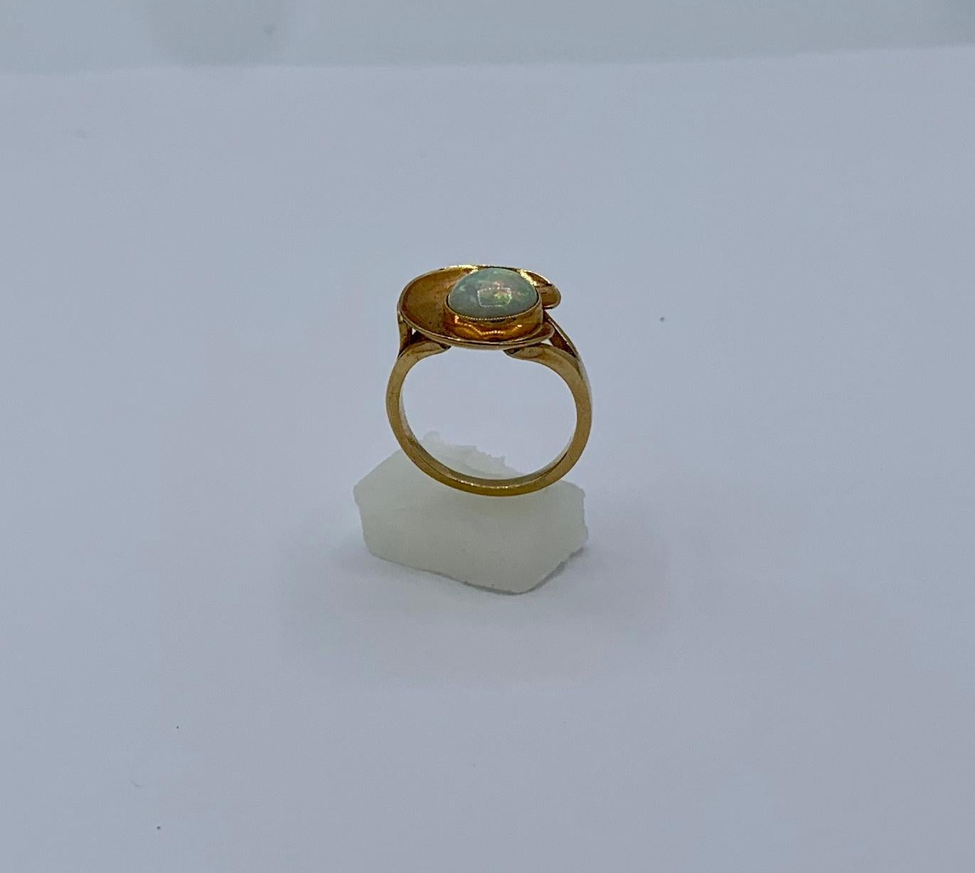 Bague rétro en or 14 carats avec opale de 2 carats, époque Eames, style moderne du milieu du siècle dernier en vente 4