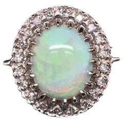 Anillo vintage de ópalo blanco y diamantes de 2 quilates, Mid Century Modern