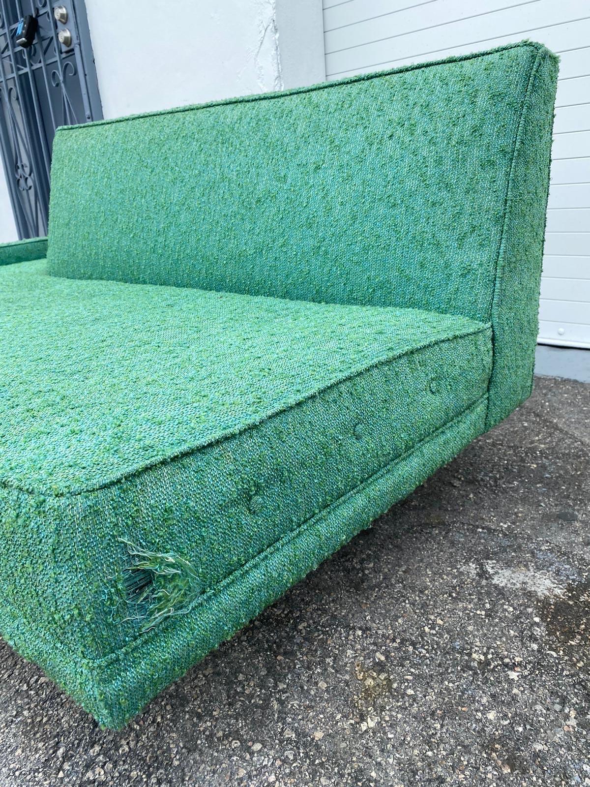 2-teiliges Mid-Century-Modern-Sofa im Angebot 11