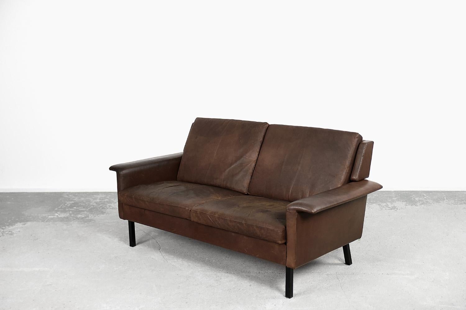 Mid-Century Modern 2-Seater Brown Leather Sofa3330 by A. Vodder for Fritz Hansen For Sale 4