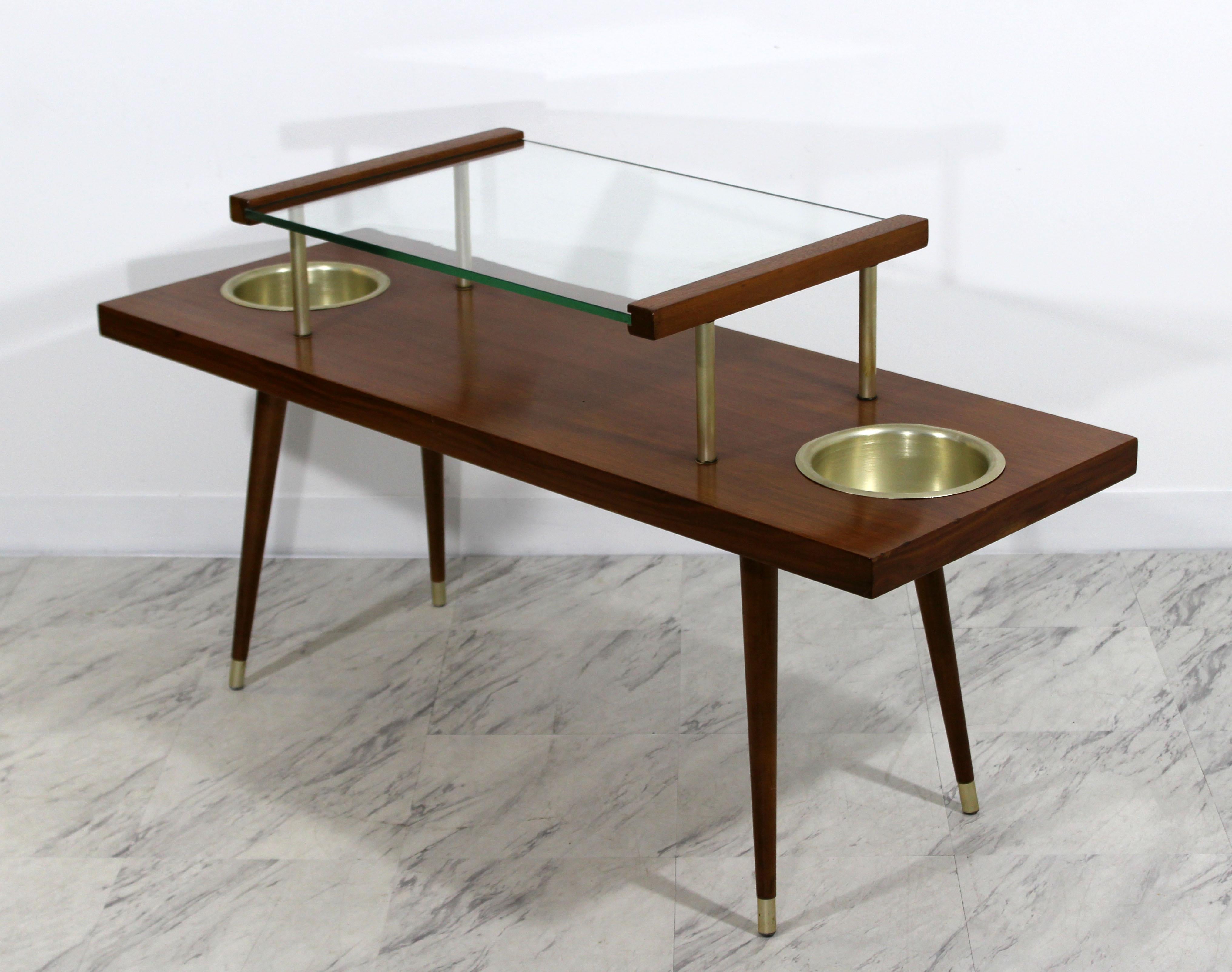 Mid-Century Modern 2-Tier Walnut Glass with Planters Coffee Table McCobb, 1960s 4