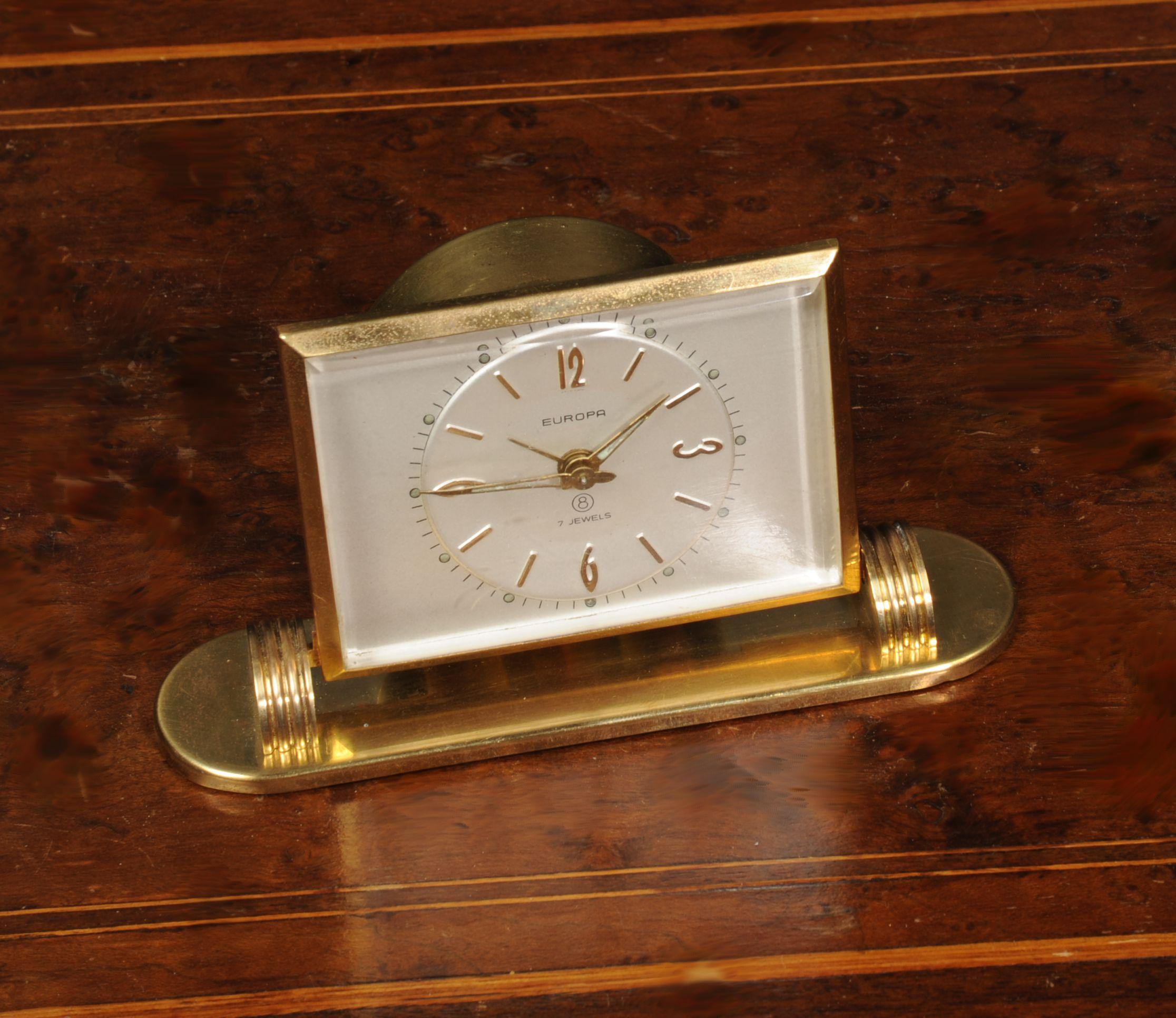 europa desk clock