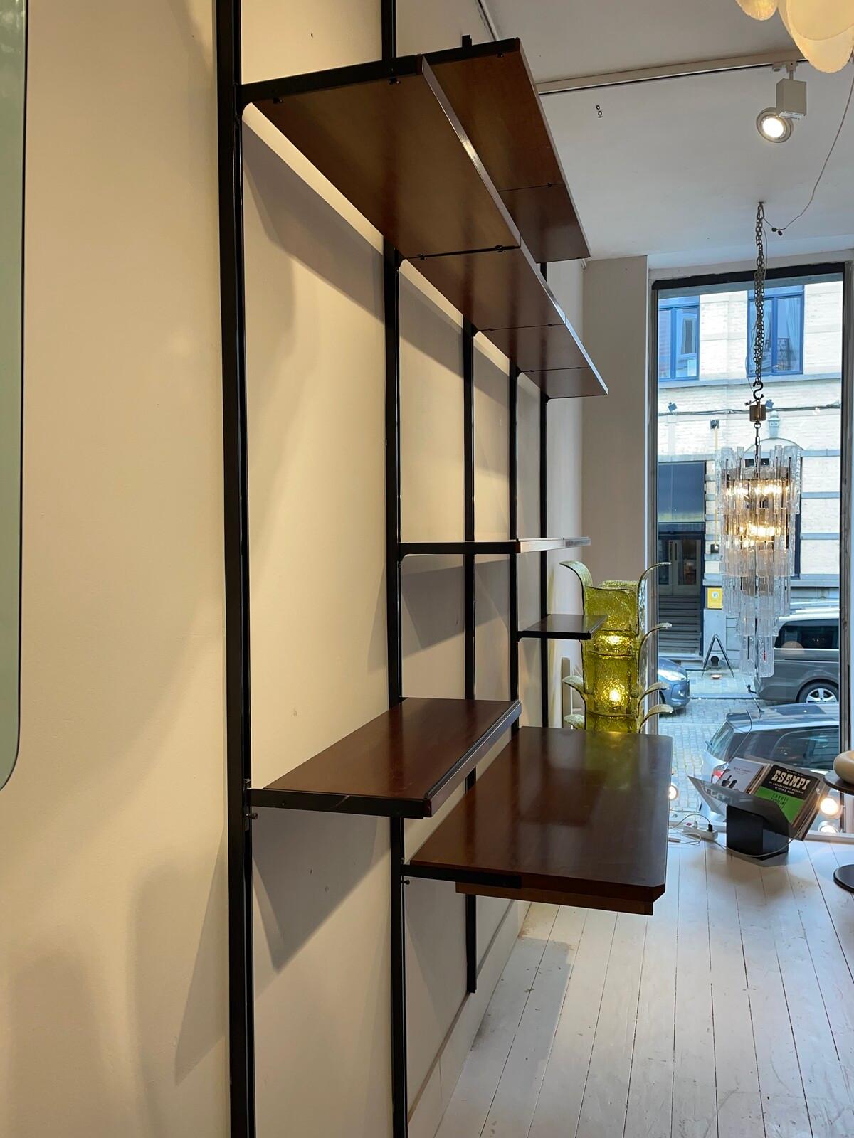 Legno Libreria 22 di Osvaldo Borsani per Tecno, Italia, 1960 in vendita