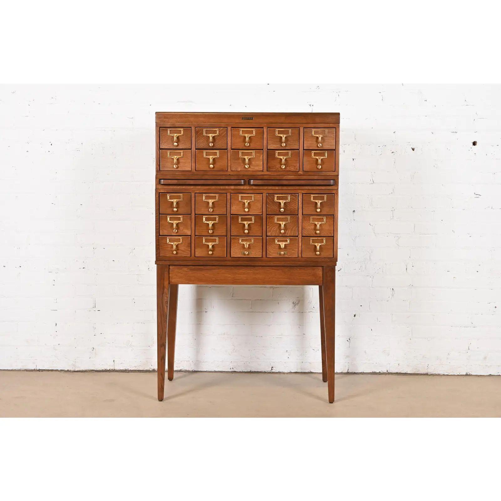 Arts and Crafts Mid-Century Modern 25-Drawer Oak Library Card Catalog, Newly Refinished