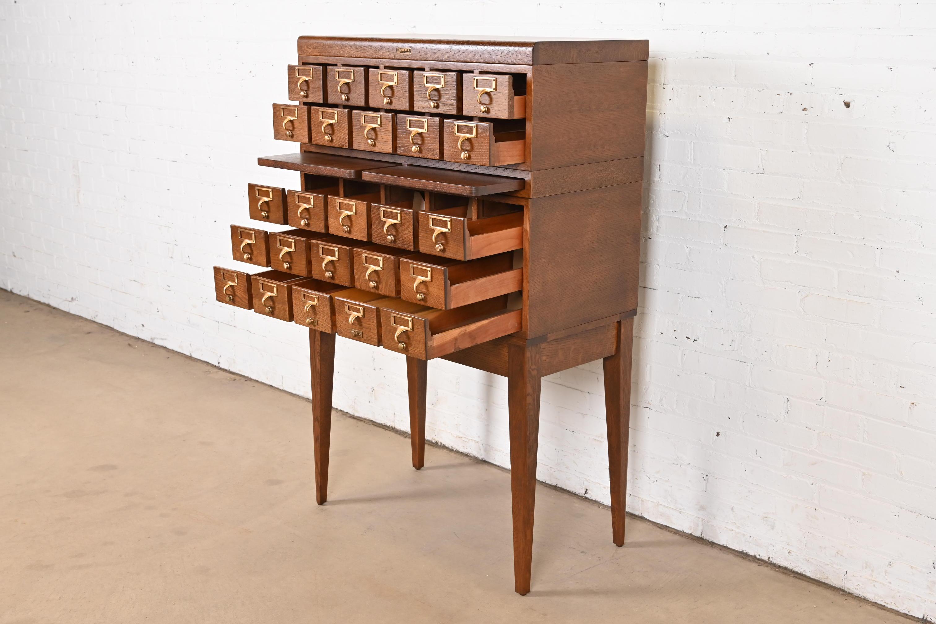 Mid-Century Modern 25-Drawer Oak Library Card Catalog, Newly Refinished In Good Condition In South Bend, IN