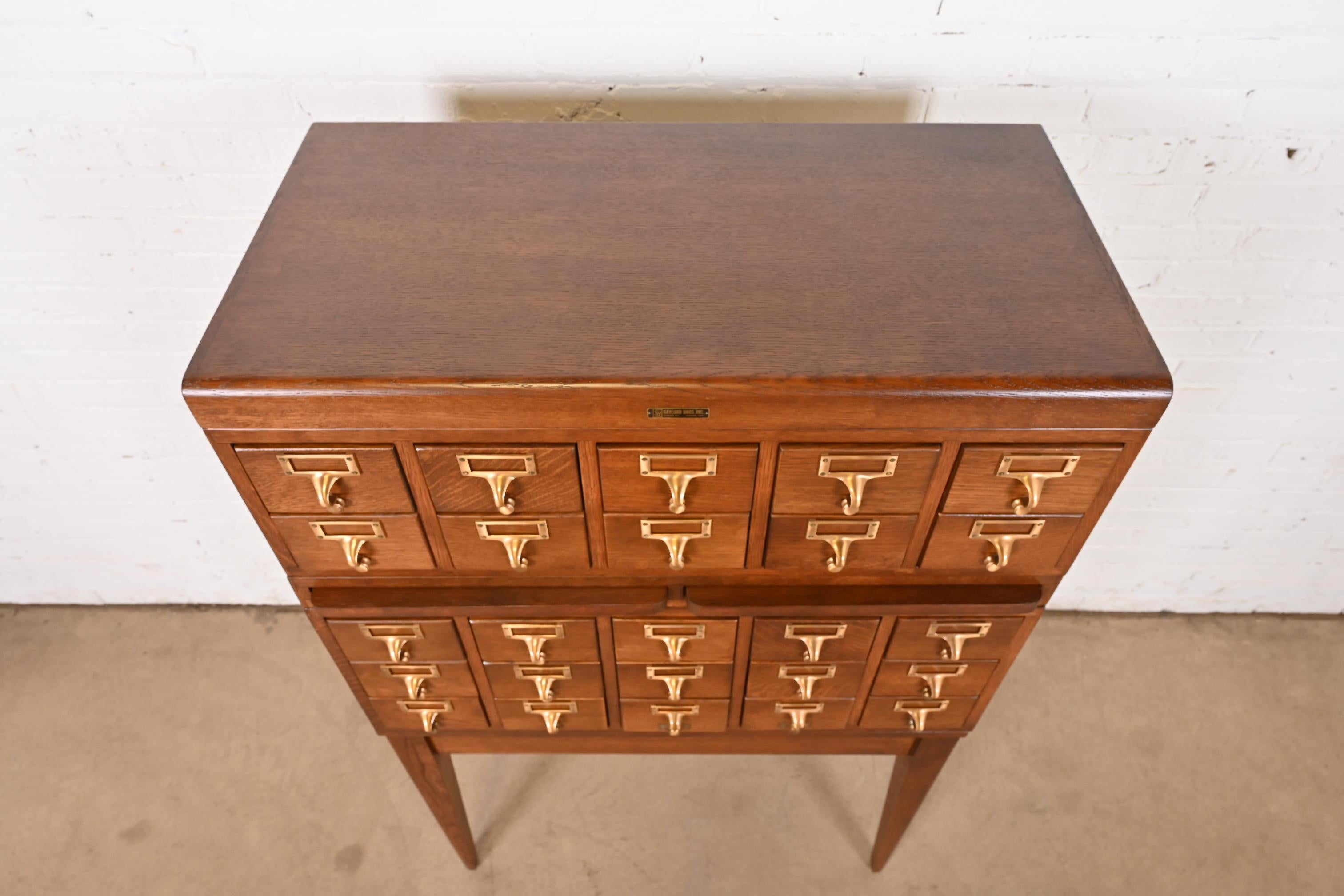 Mid-Century Modern 25-Drawer Oak Library Card Catalog, Newly Refinished 2