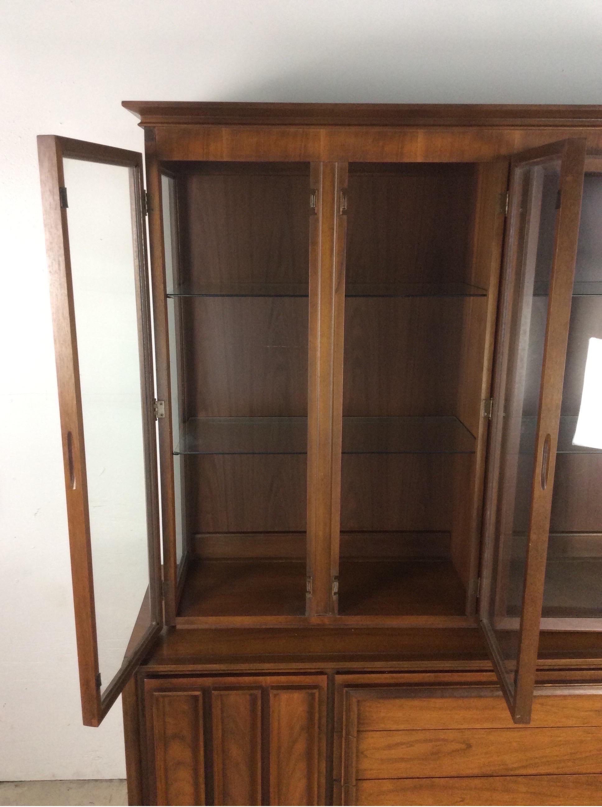 Mid-Century Modern 2pc China Cabinet with Glass Shelves For Sale 7