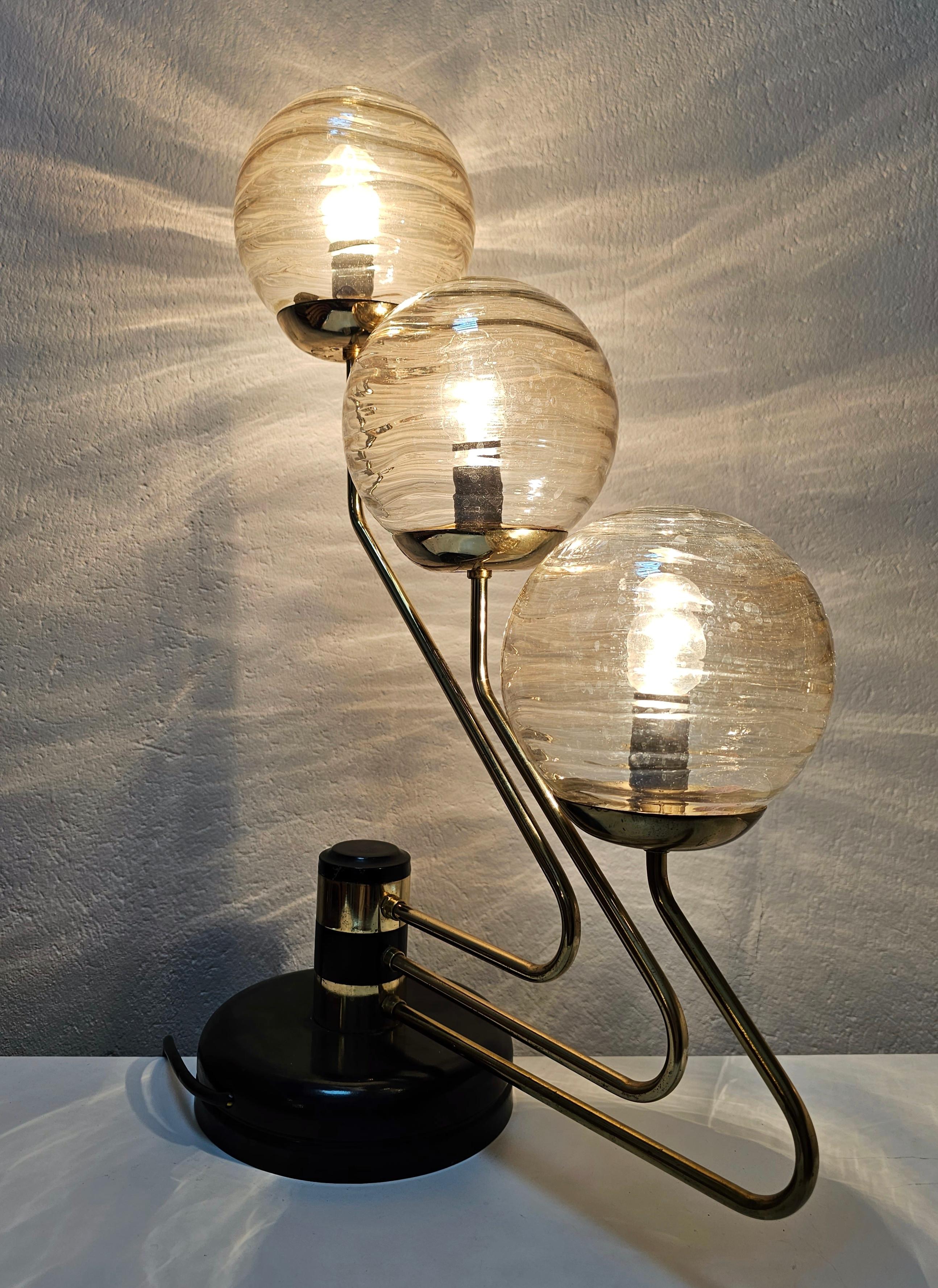 Mid Century Modern 3-Arm Table Lamp in Black and Gold, Yugoslavia 1960s For Sale 2