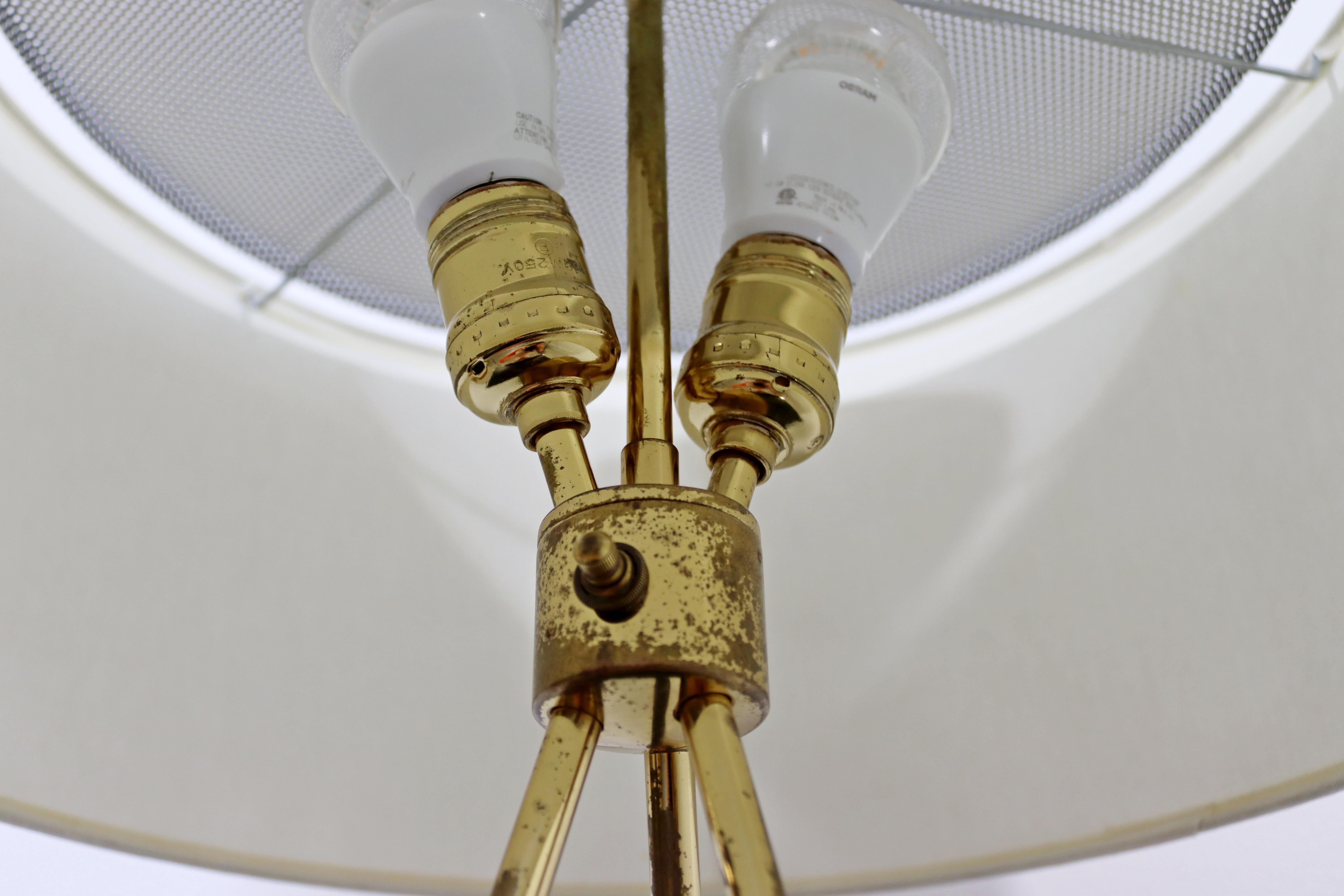 Milieu du XXe siècle Lampe de bureau mi-siècle moderne à 3 pieds en métal, années 1960 en vente