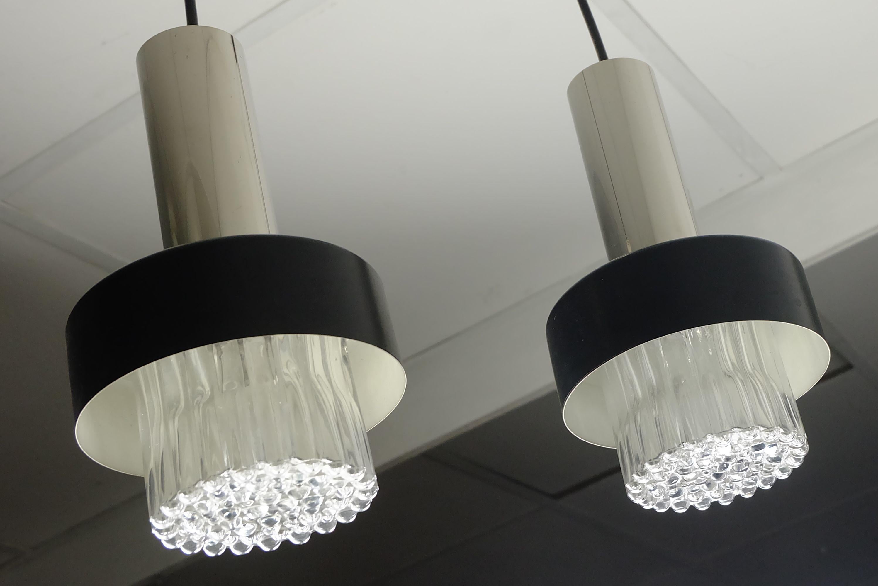 Mid-20th Century mid century modern 3-light PENDANT LAMP glass and chrome and black metal 1960s For Sale