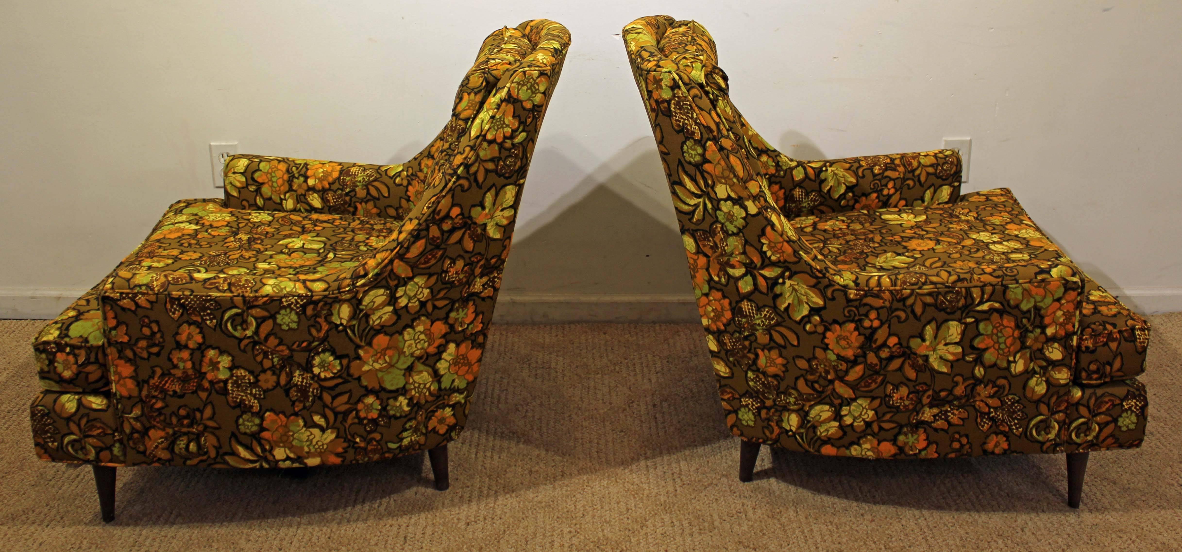 Mid-Century Modern Three-Piece Floral Lounge Chair and Ottoman Set In Excellent Condition In Wilmington, DE