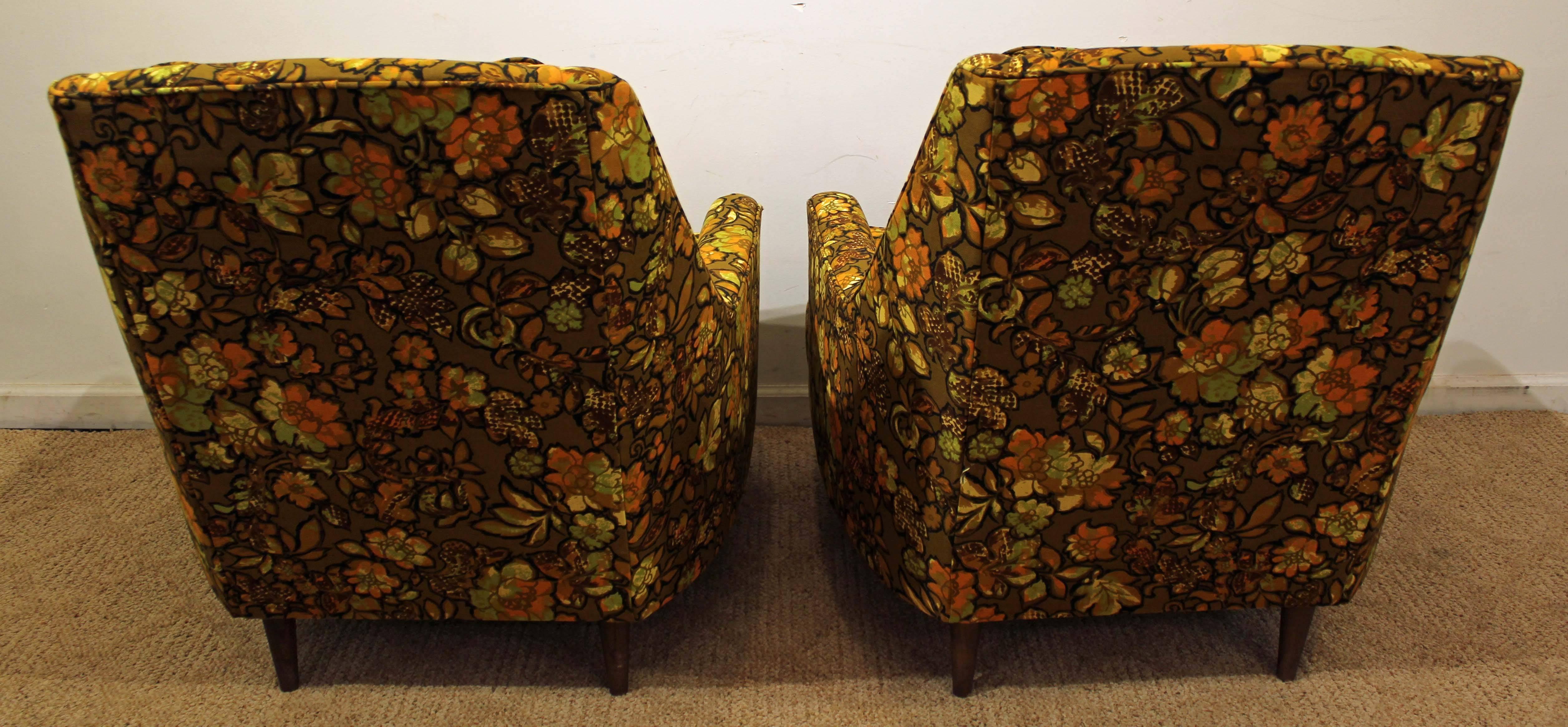 20th Century Mid-Century Modern Three-Piece Floral Lounge Chair and Ottoman Set
