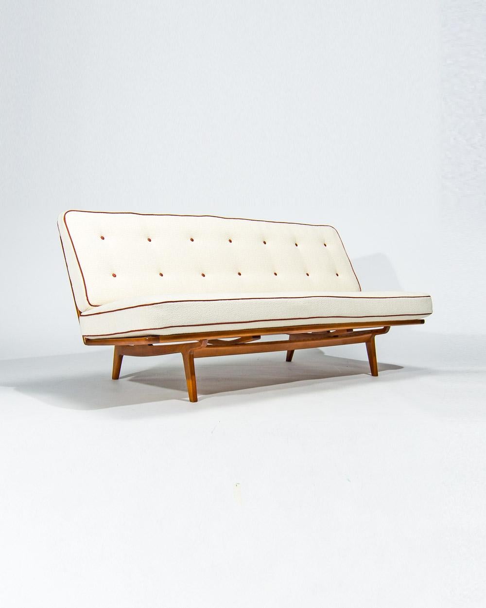 Mid Century Modern 3-Sitzer Sofa von Peter Hvidt für France & Daverkosen Dänisch im Angebot 6