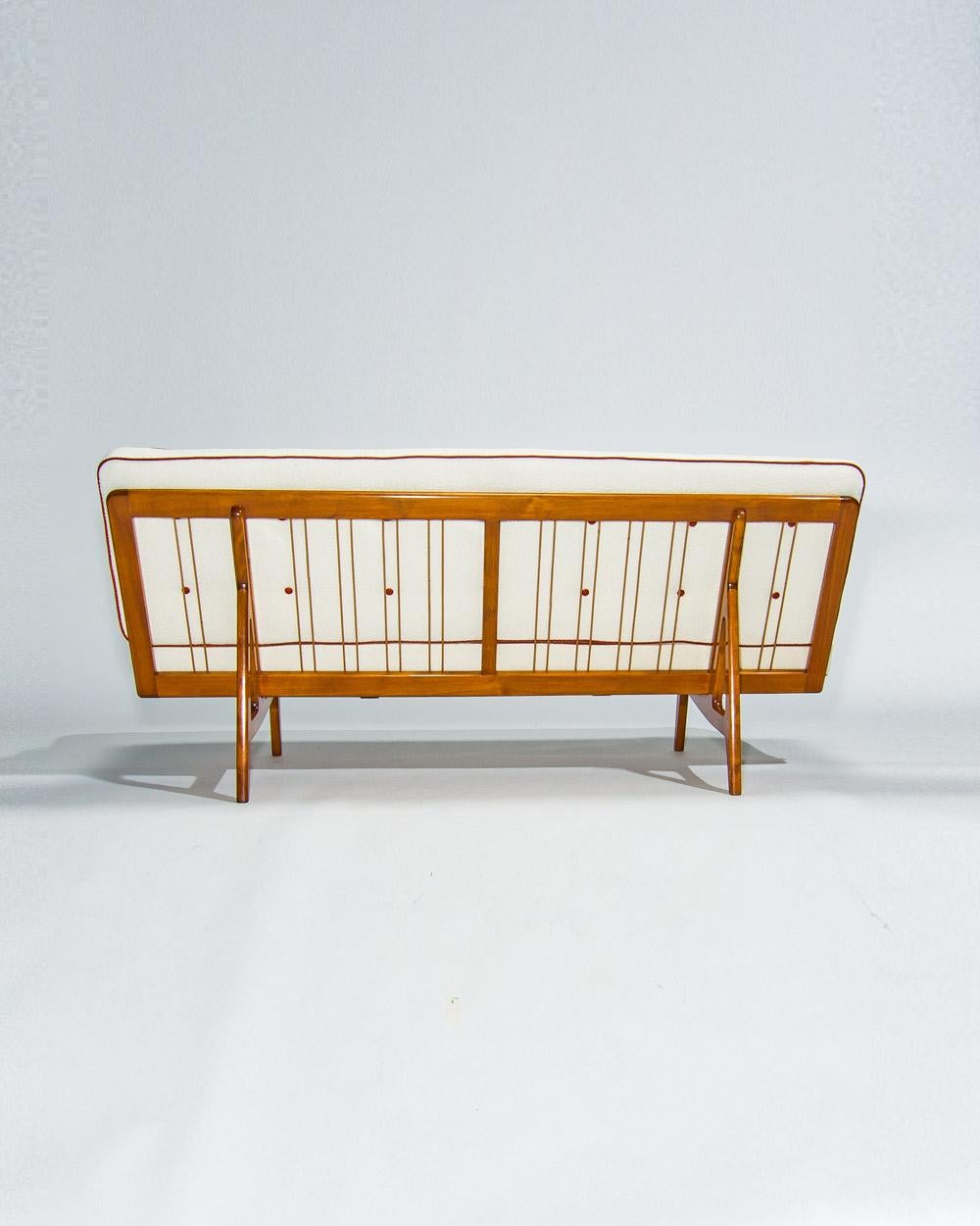 Mid Century Modern 3-Sitzer Sofa von Peter Hvidt für France & Daverkosen Dänisch im Zustand „Gut“ im Angebot in London, GB