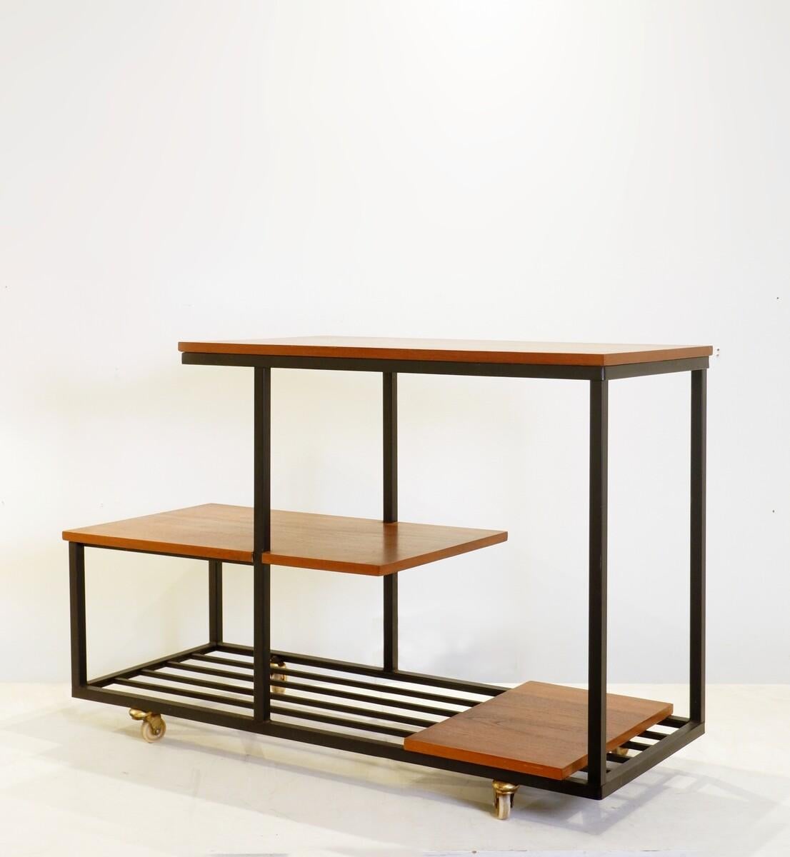 Mid-Century moderno Carrello da portata a 3 vassoi in stile Mid Century Modern - Anni '60 in vendita