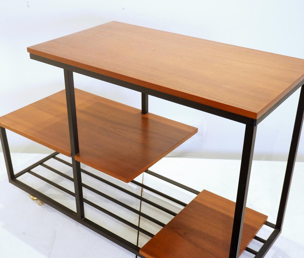 Carrello da portata a 3 vassoi in stile Mid Century Modern - Anni '60 In condizioni buone in vendita a Uccle, BE