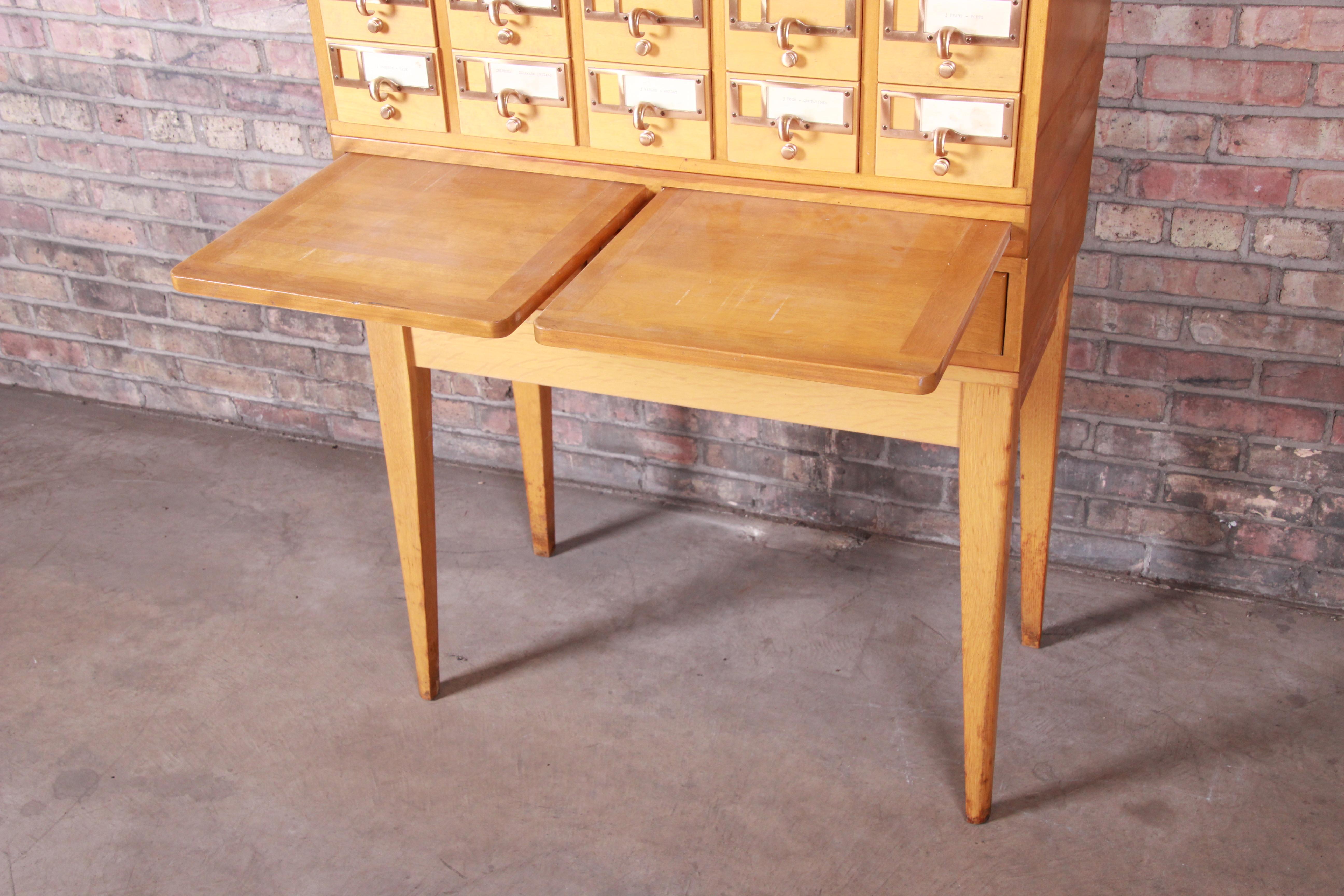 Mid-Century Modern 35-Drawer Library Card Catalog by Remington Rand In Good Condition In South Bend, IN