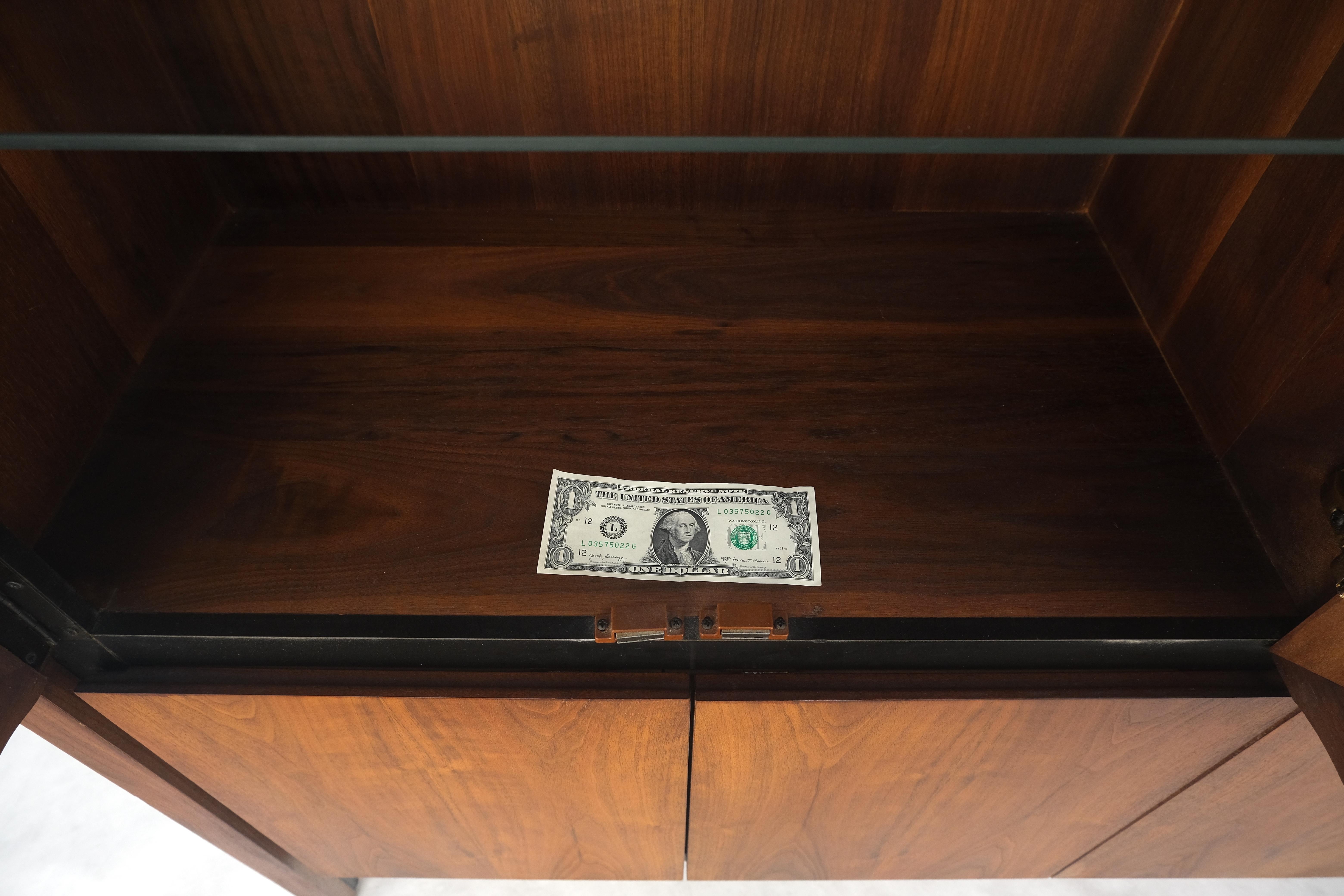 Mid Century Modern 4 Doors Walnut Lighted Hatch Milo Baughman atr. Drawers MINT! For Sale 2