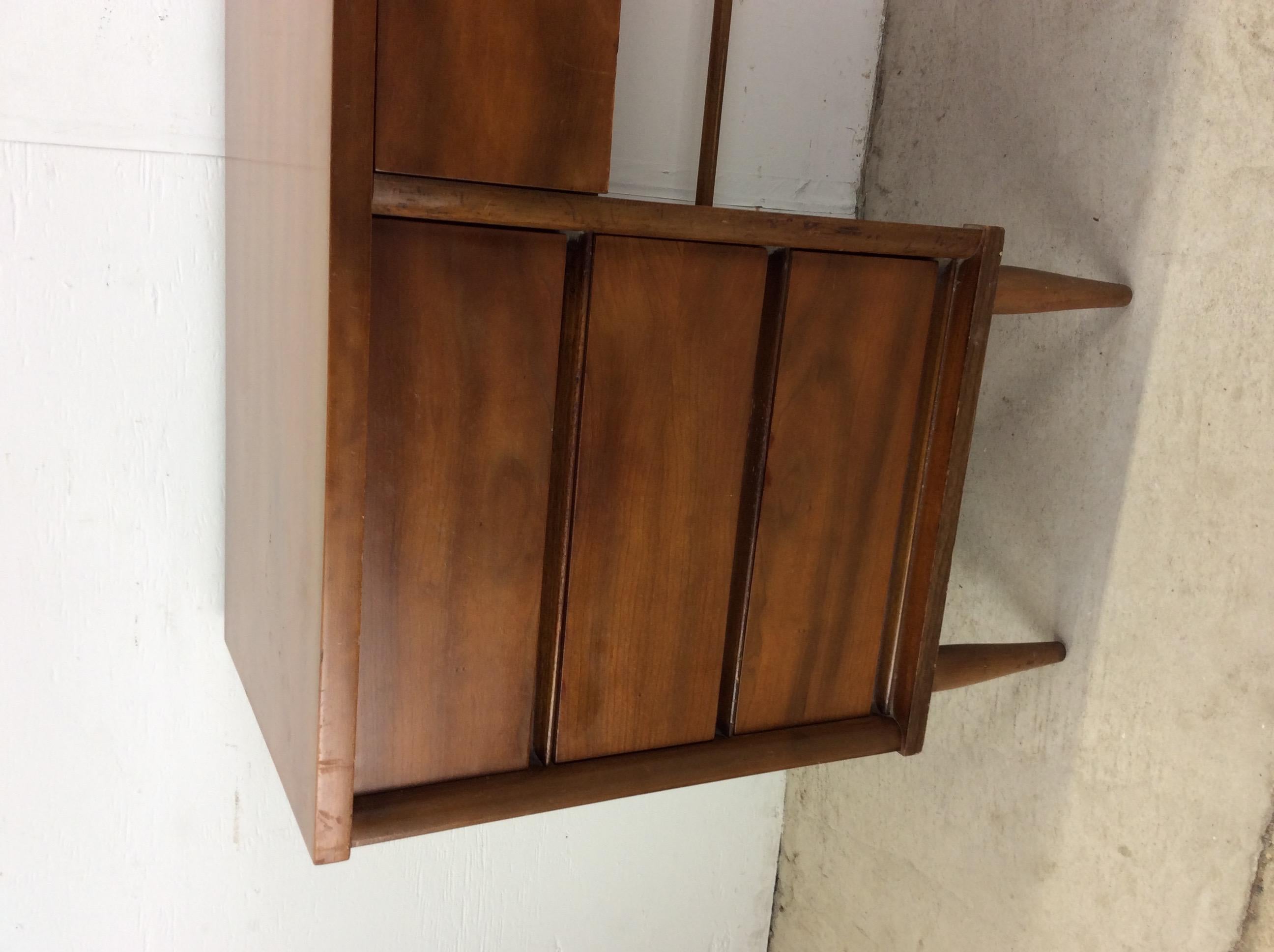 Mid Century Modern 4 Drawer Writing Desk For Sale 12