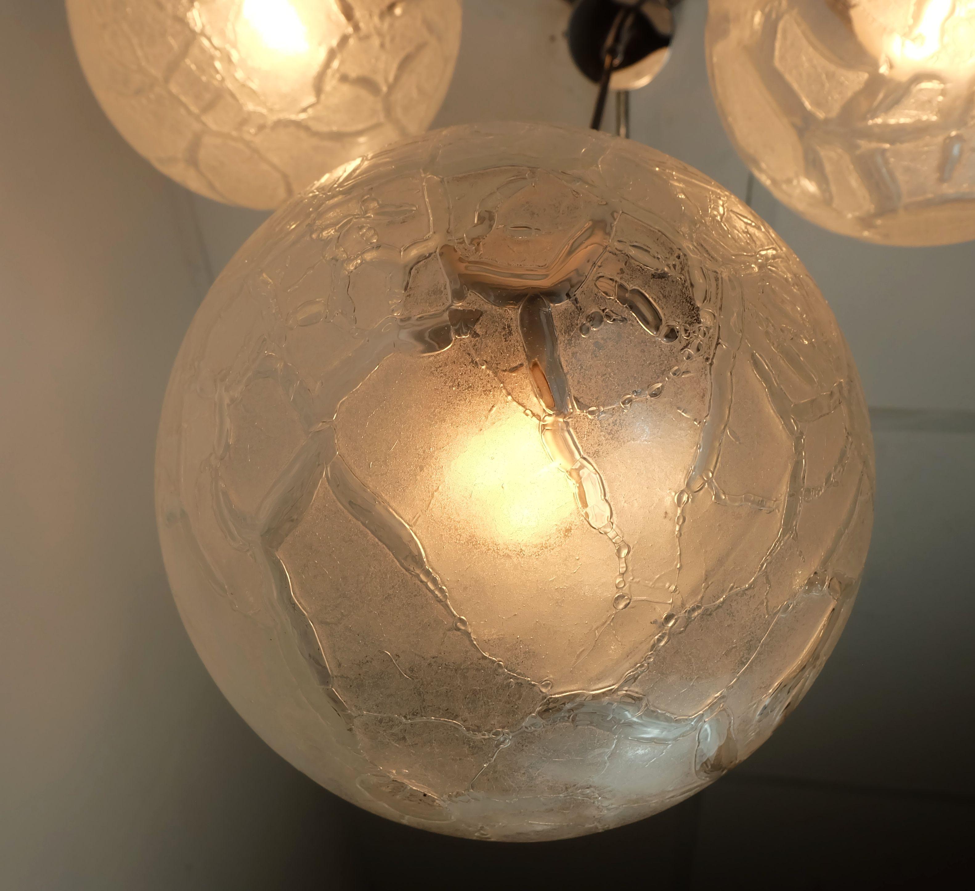 mid century modern 4-light PENDANT LAMP glass and chrome cascading light 1970s For Sale 1