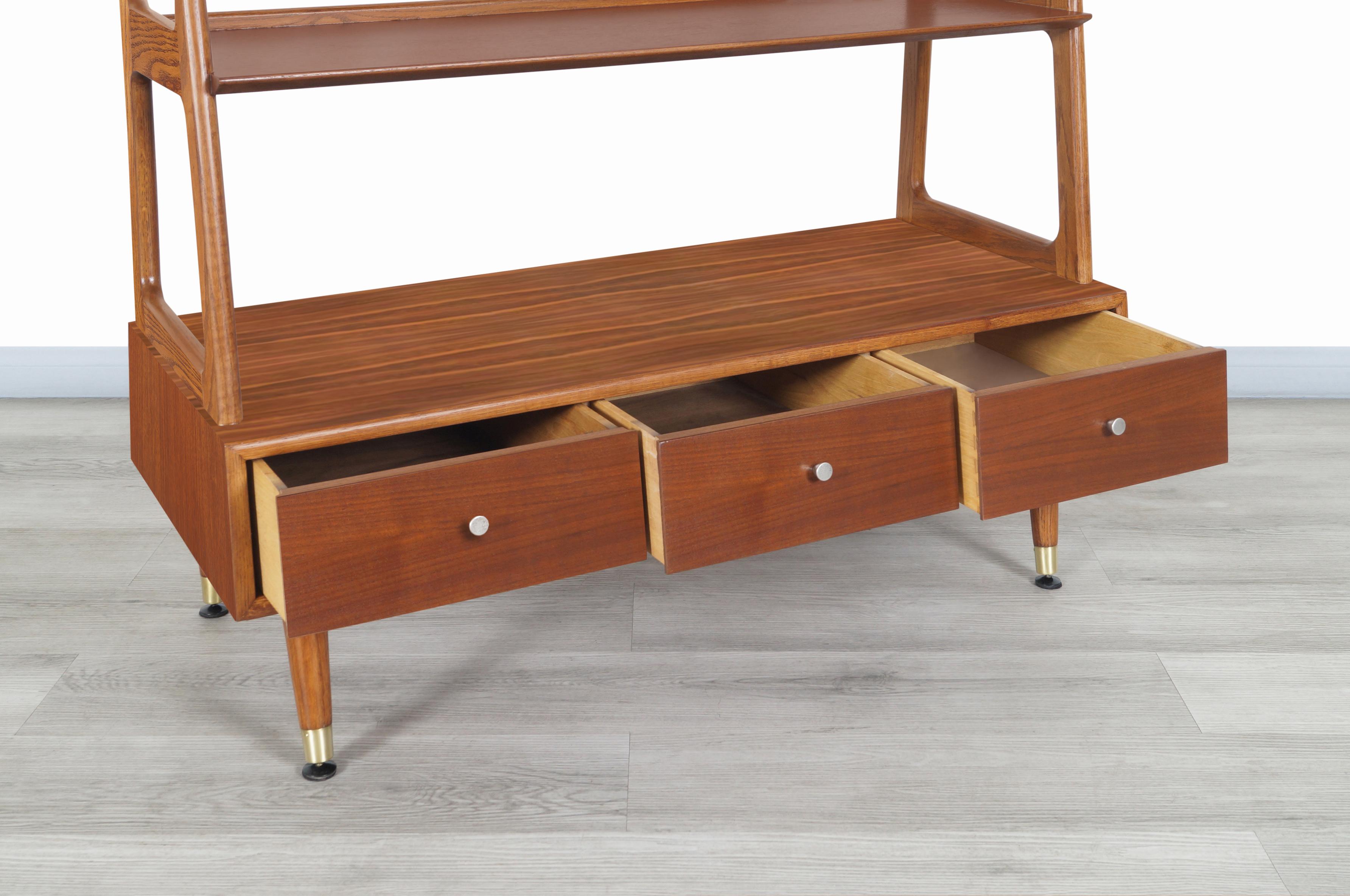 Mid-Century Modern 4-Tier Walnut Bookshelf 3