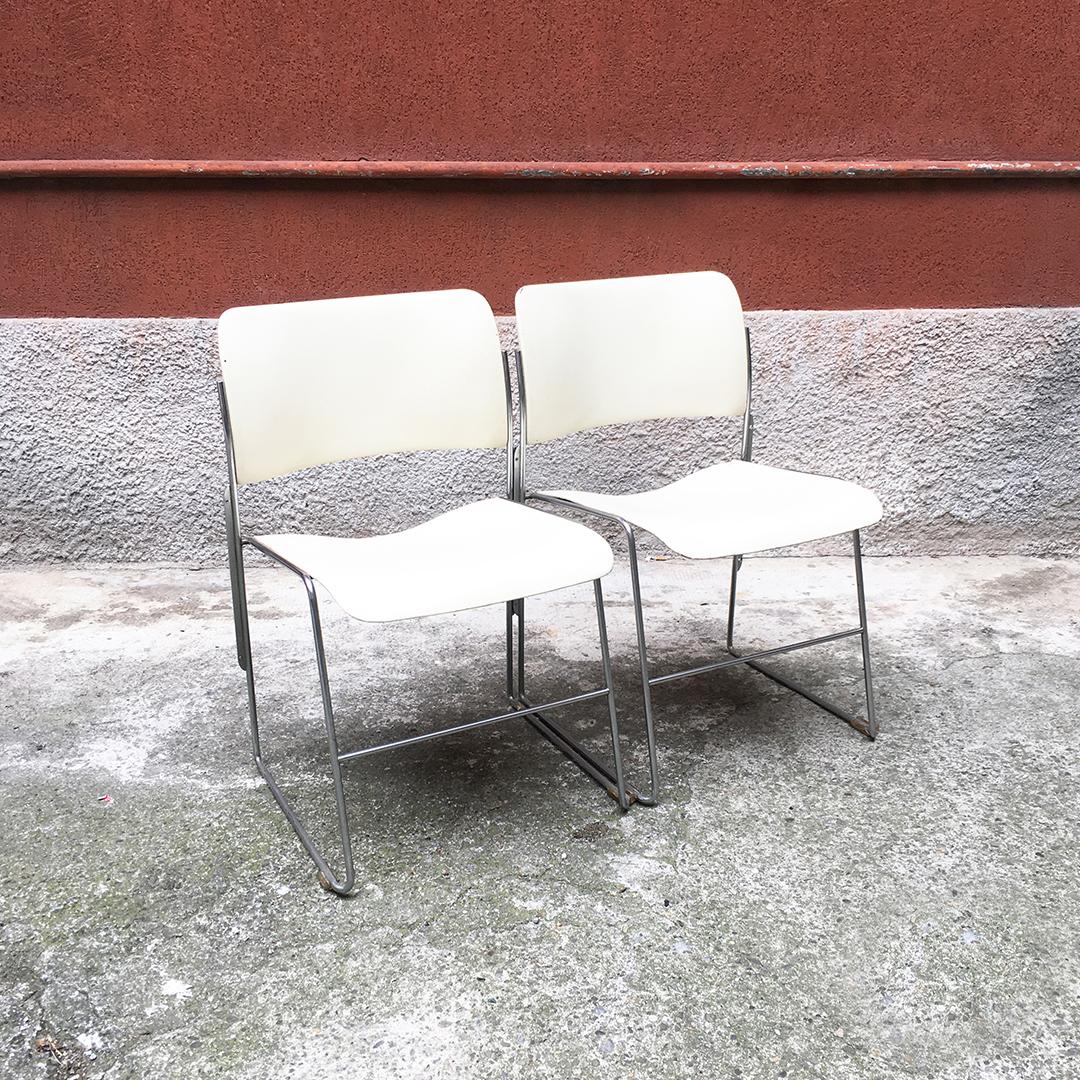 Italian Mid-Century Modern 40\4 White Chairs by David Rowland for GF Furniture, 1963 For Sale
