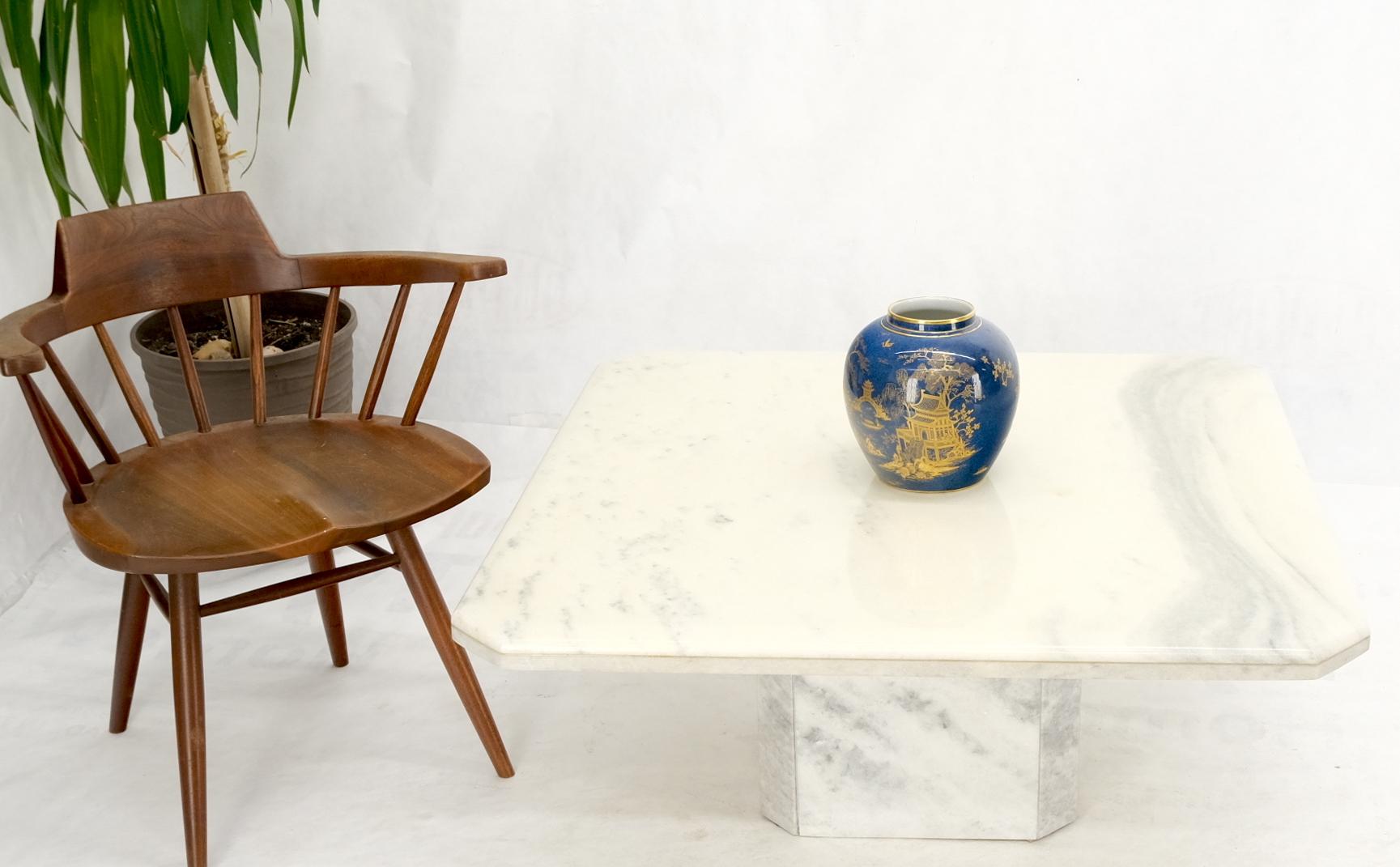Mid-Century Modern Table basse carrée moderne du milieu du siècle dernier en marbre blanc et gris  en vente