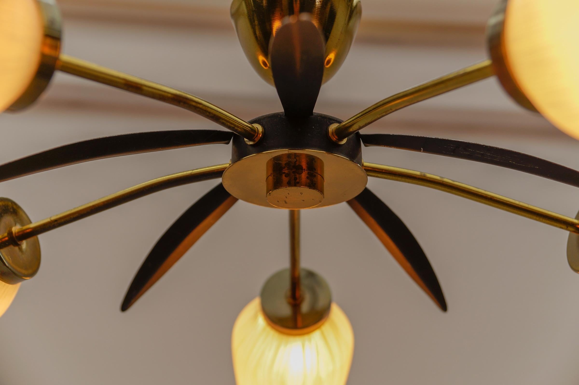 Mid-Century Modern 5-armige Sputnik-Lampe aus Messing und Glas, 1950 im Angebot 6