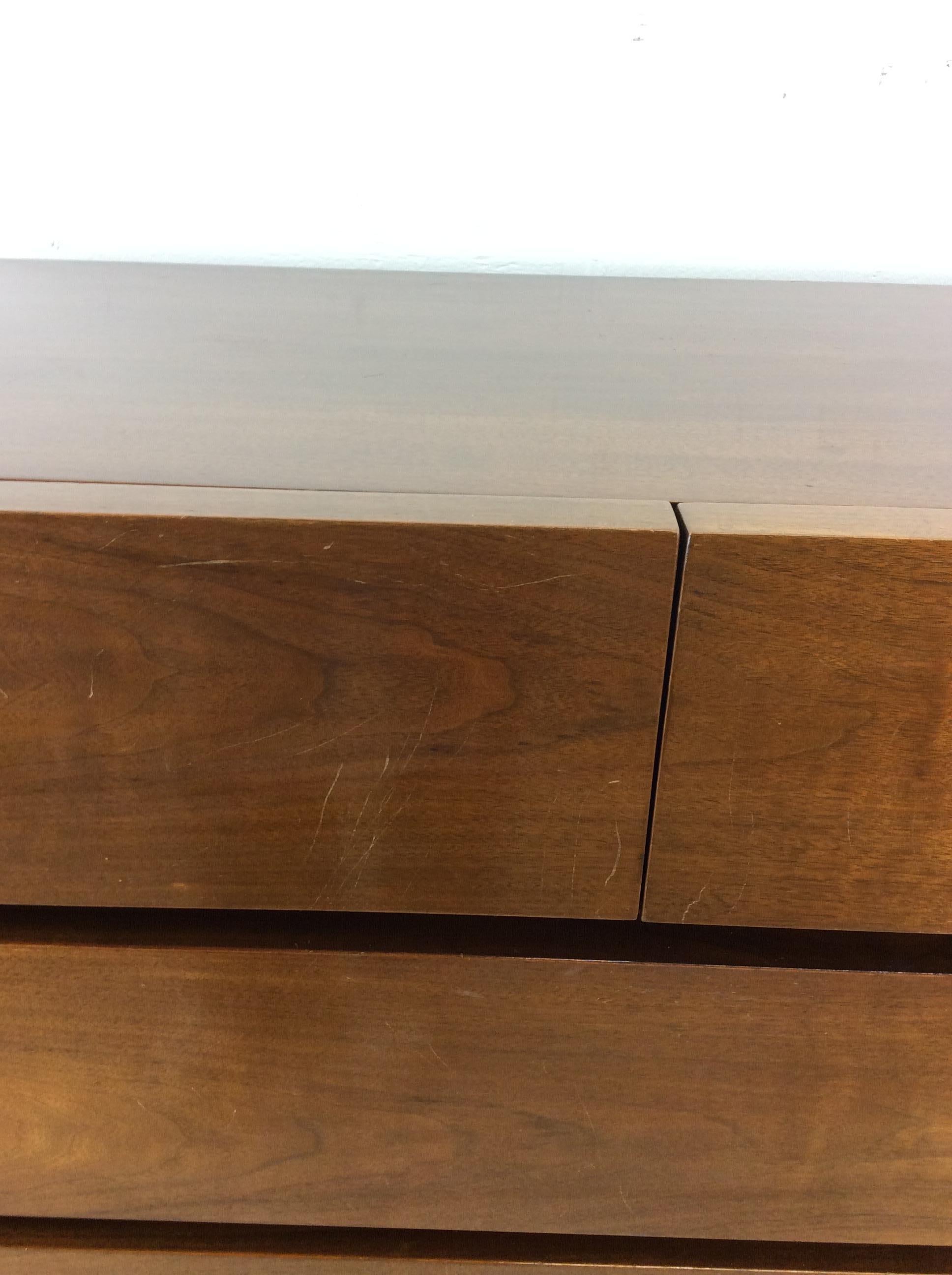 Walnut Mid Century Modern 5 Drawer Highboy Dresser by American of Martinsville