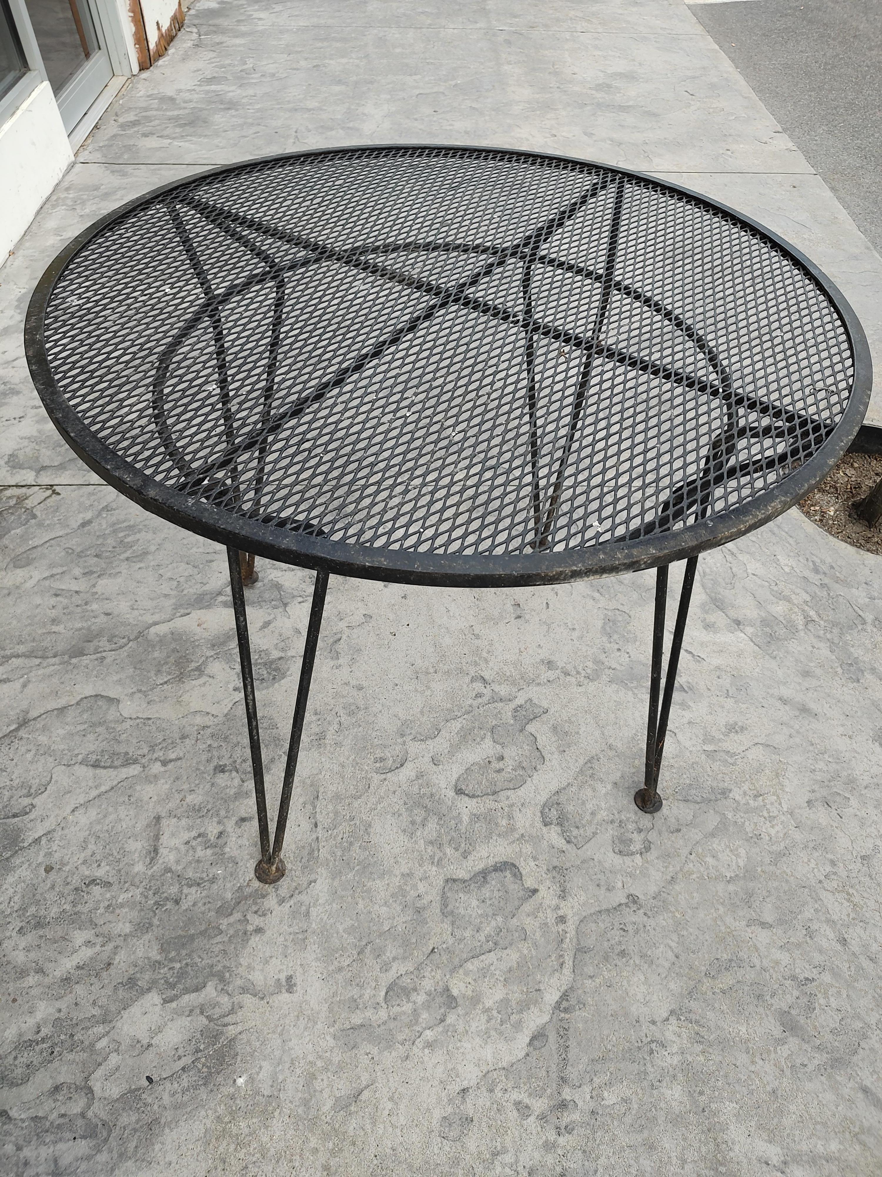 Mid-Century Modern 5pc Iron Hoop Chairs with Table by Maurizio Tempestini For Sale 9
