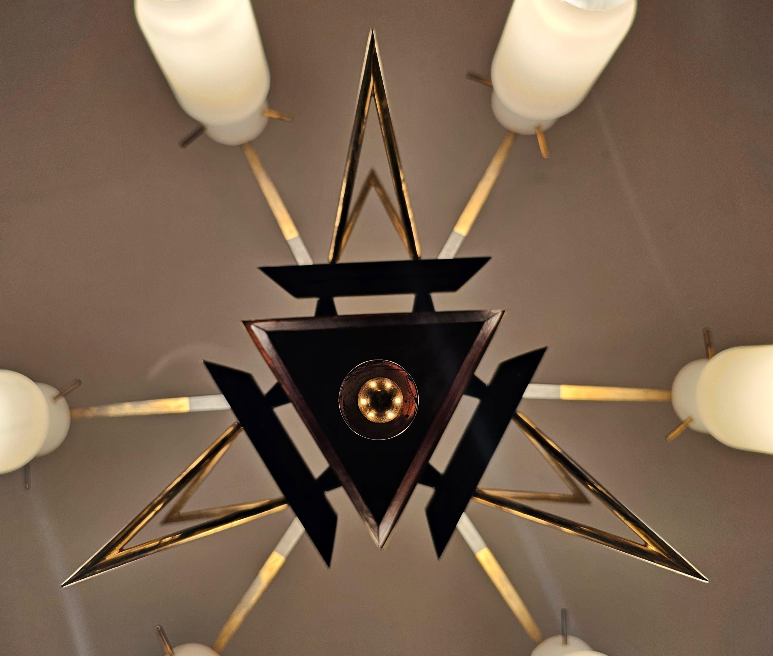 Mid Century Modern 6-Arm Brass Chandelier attr. to Stilnovo, Italy 1950s In Good Condition For Sale In Beograd, RS