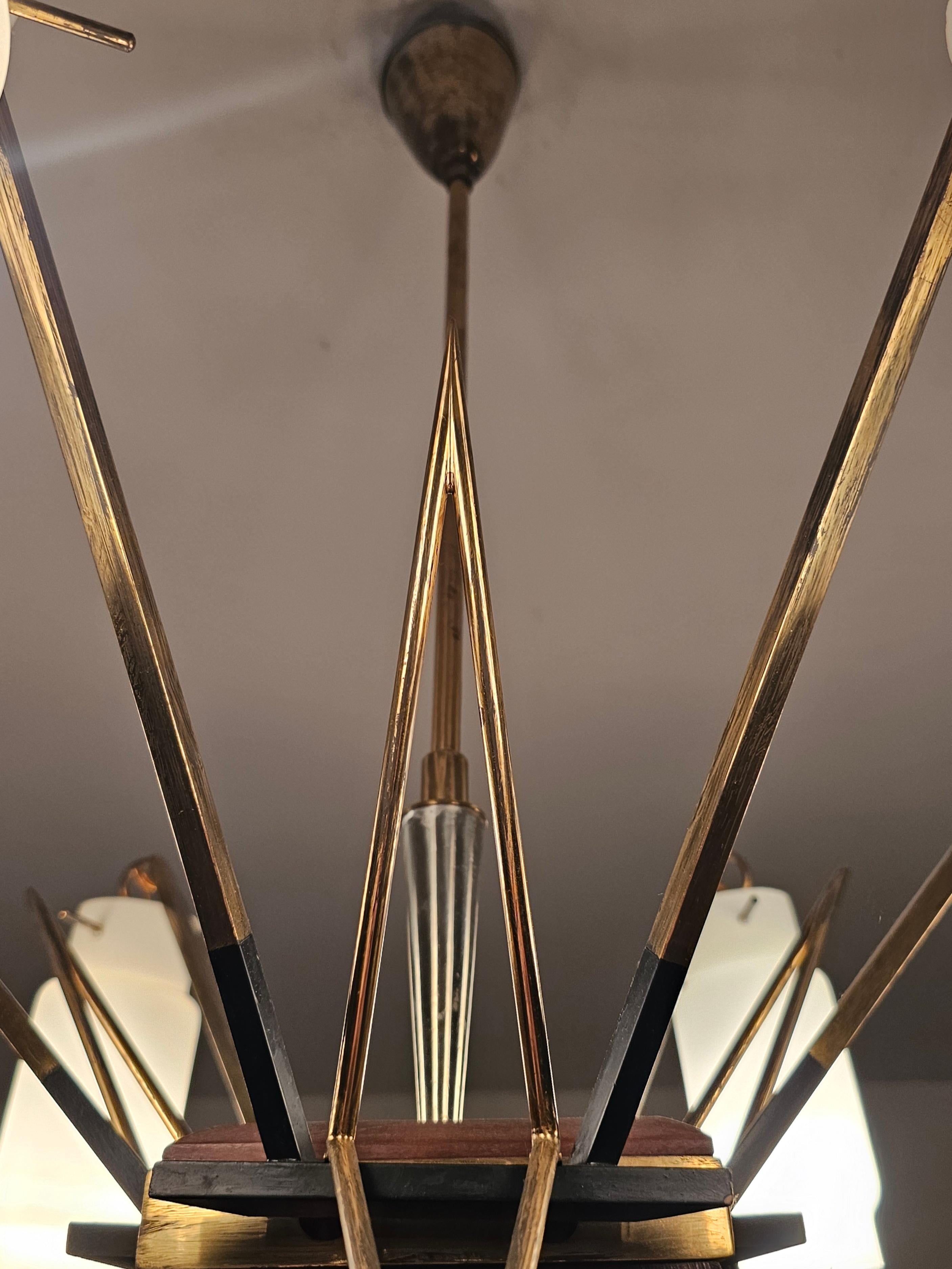 Mid Century Modern 6-Arm Brass Chandelier attr. to Stilnovo, Italy 1950s For Sale 1