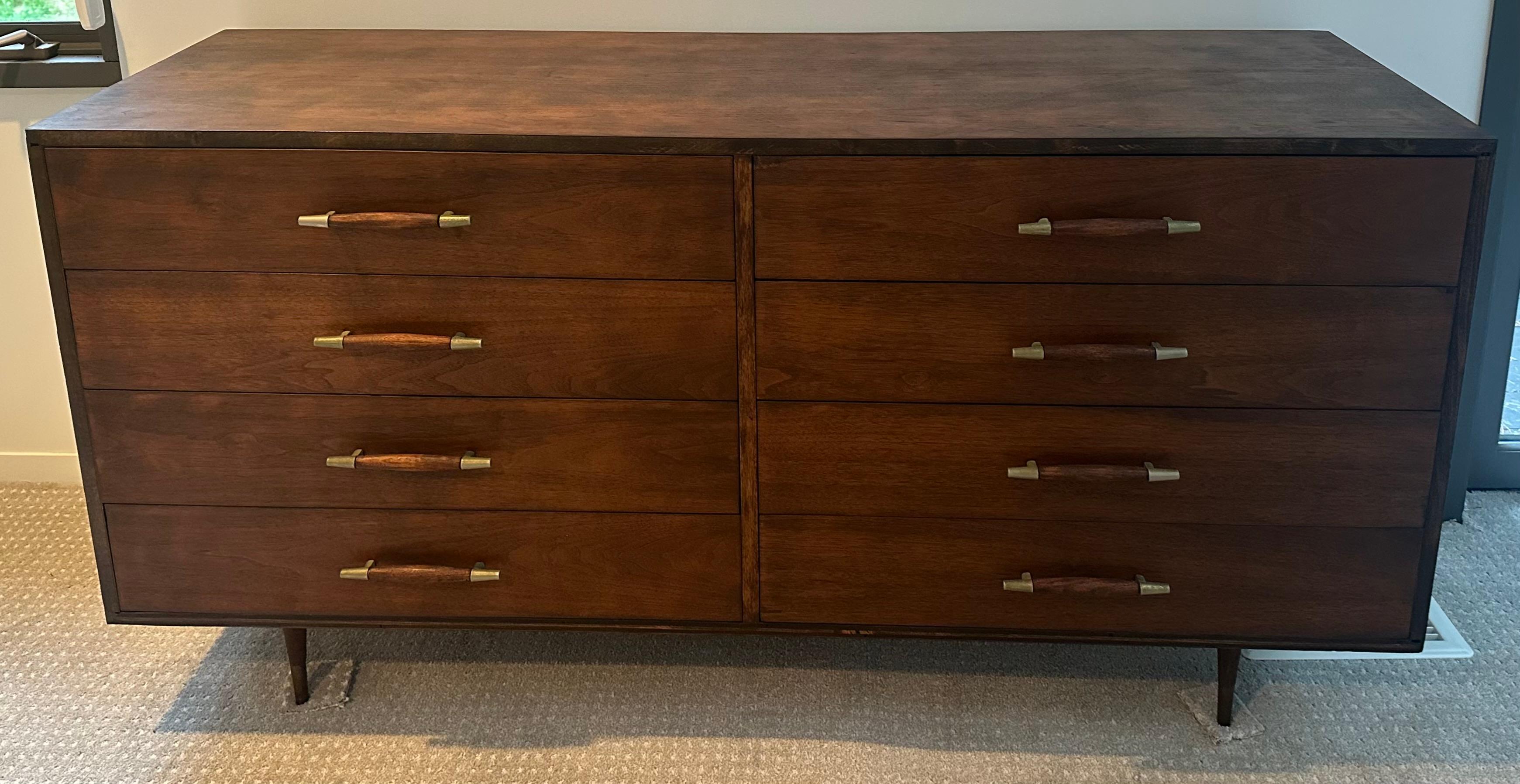 Legno Cassettiera a 6 cassetti in stile Mid-Century Modern in vendita