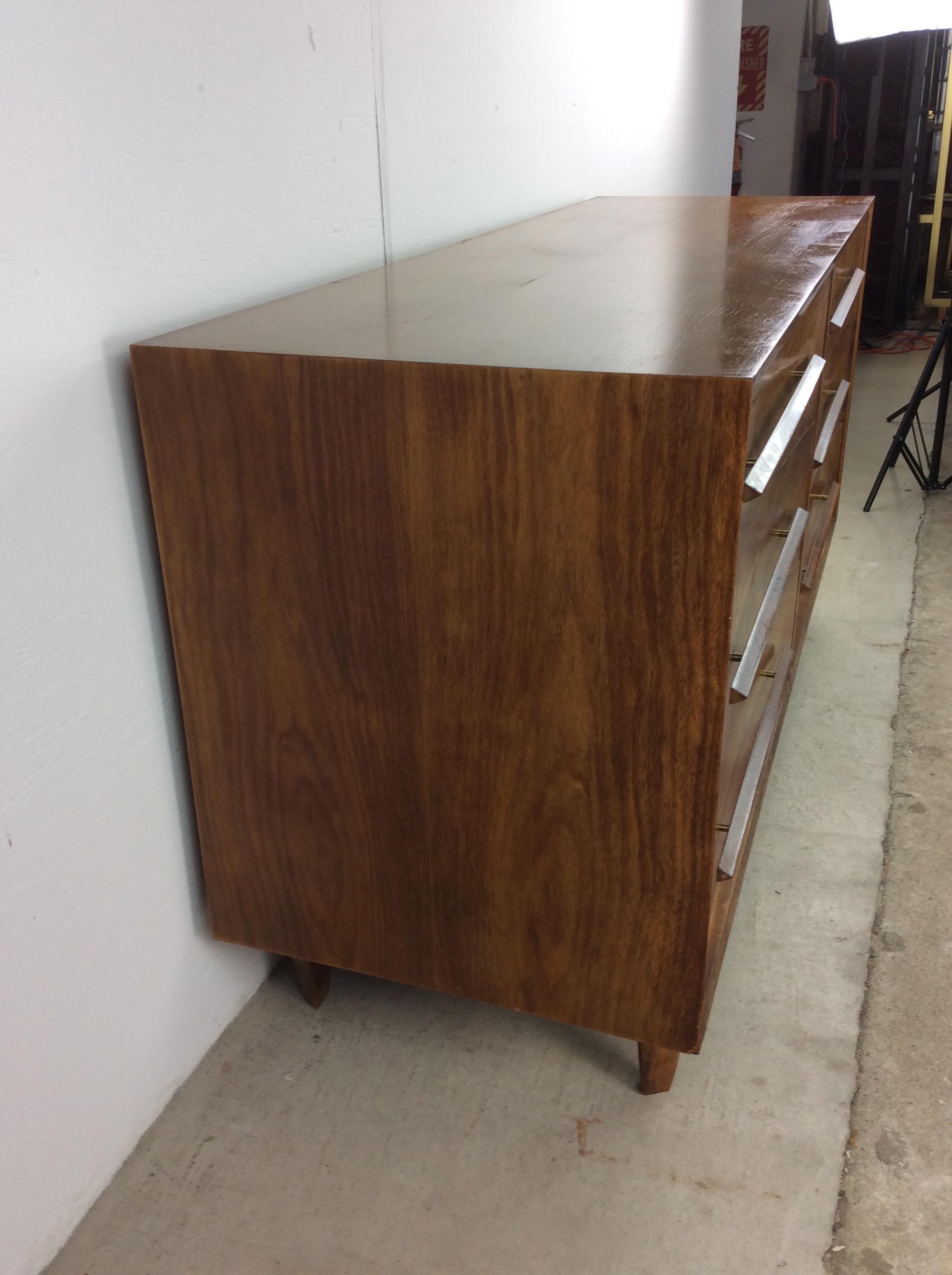 Mid Century Modern 6 Drawer Lowboy Dresser by Widdicomb In Good Condition For Sale In Freehold, NJ