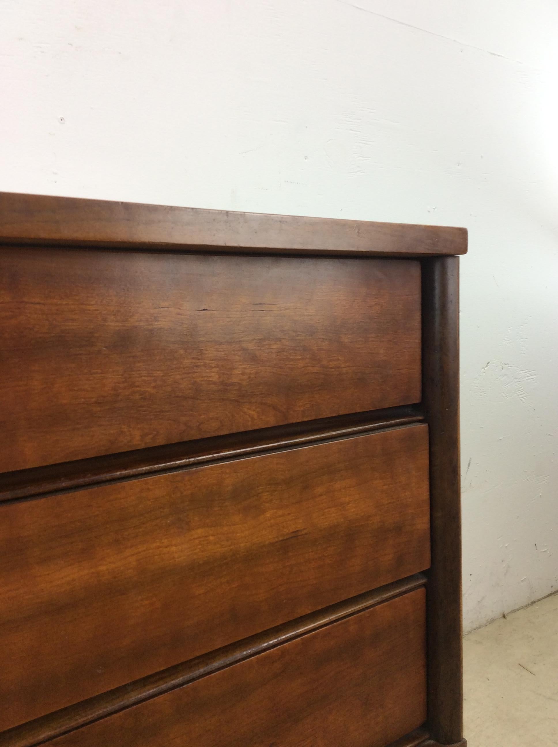 Walnut Mid Century Modern 6 Drawer Lowboy Dresser with Tapered Legs For Sale