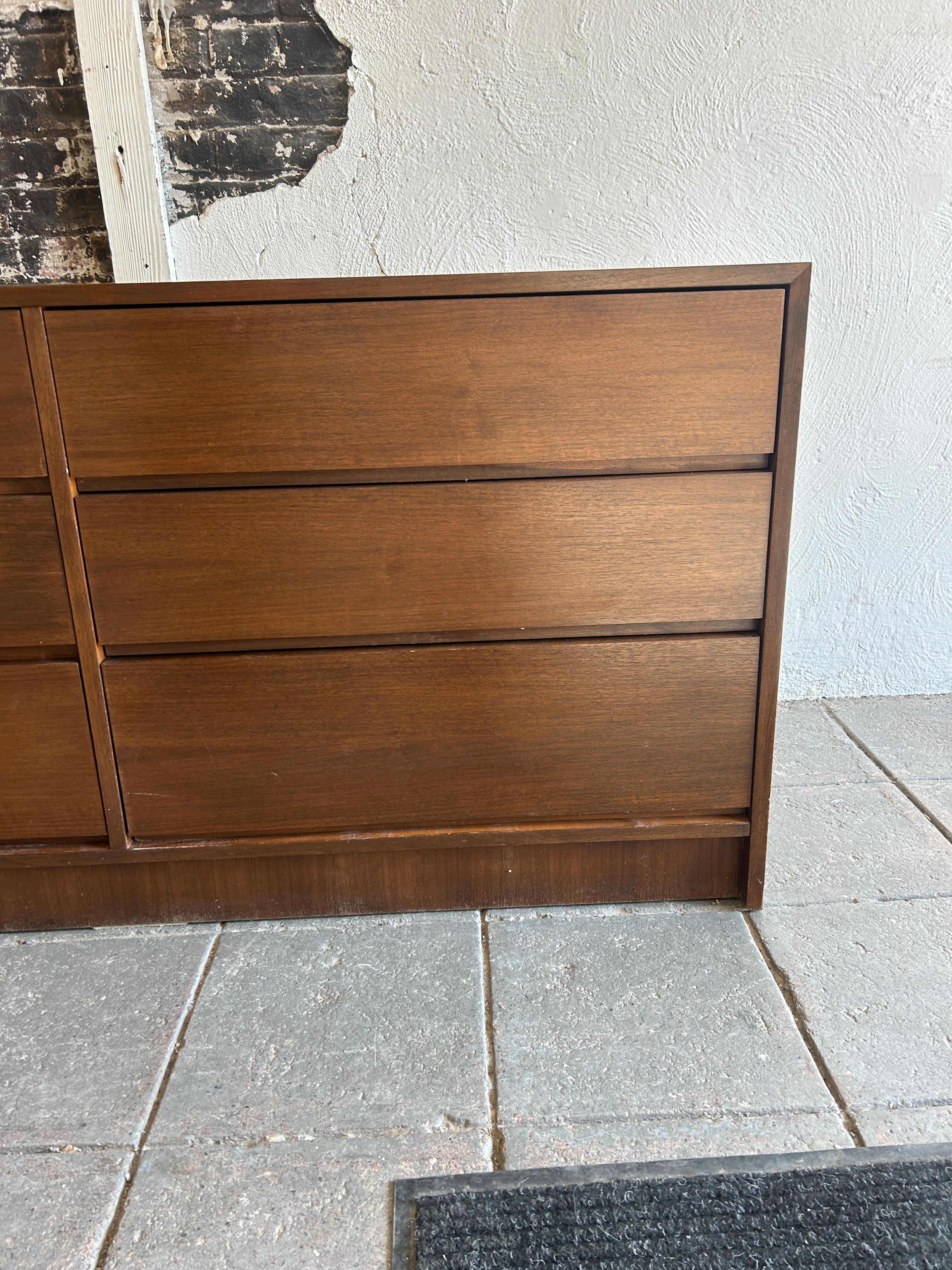 Woodwork Mid century modern 6 drawer simple walnut dresser  For Sale