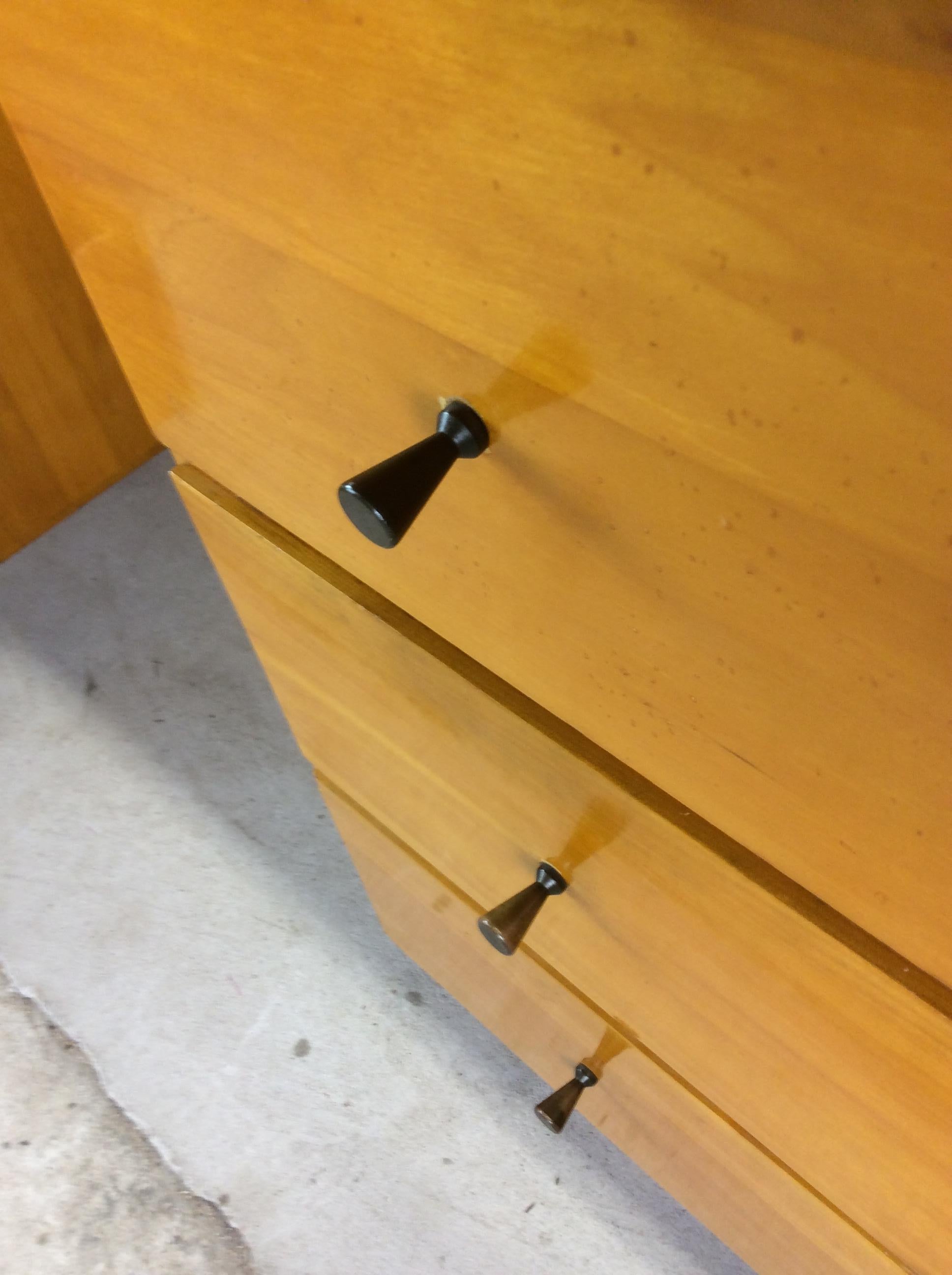 Scrivania a 6 cassetti in stile mid century moderno di Paul McCobb in vendita 5