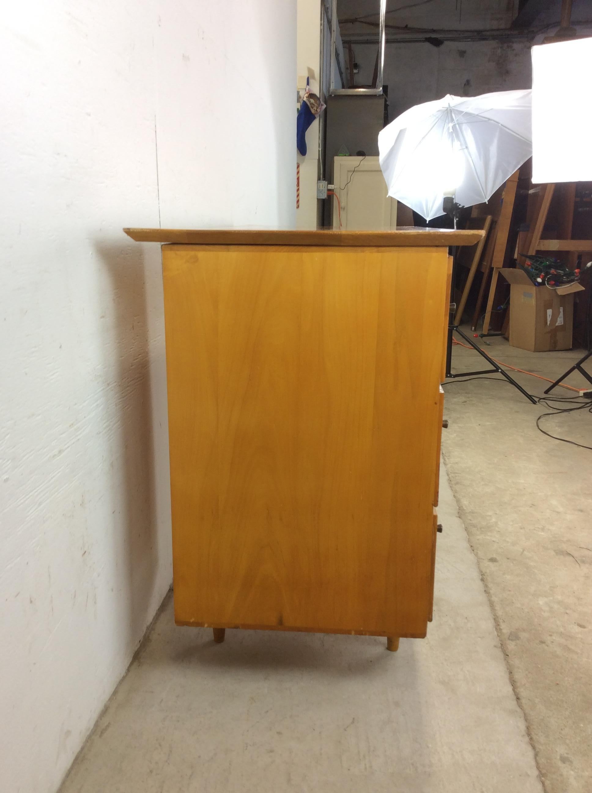 Ottone Scrivania a 6 cassetti in stile mid century moderno di Paul McCobb in vendita