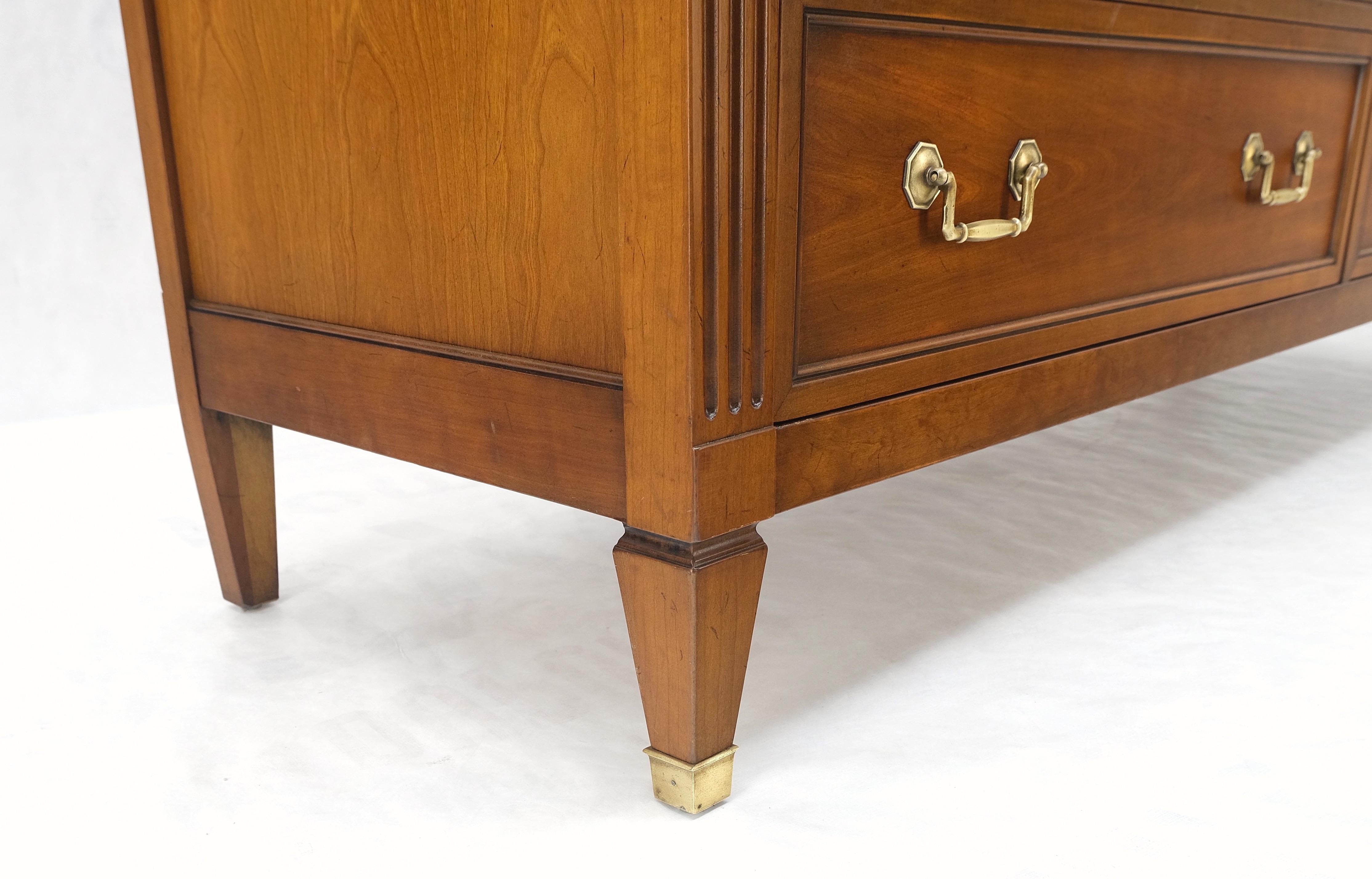 Mid-Century Modern 7 Drawers Brass Drop Pulls Long Walnut Dresser Credenza Mint! For Sale 9