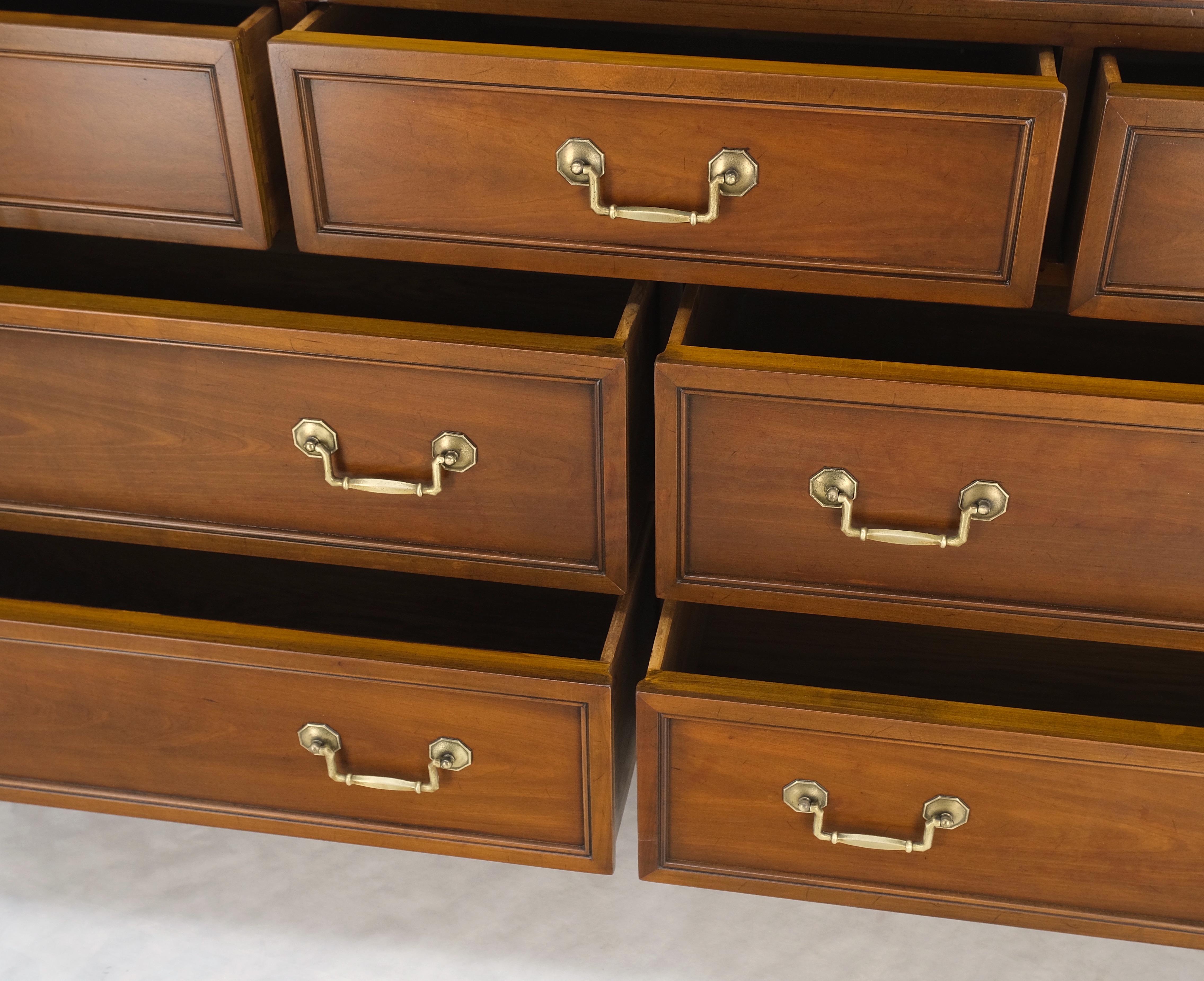 20th Century Mid-Century Modern 7 Drawers Brass Drop Pulls Long Walnut Dresser Credenza Mint! For Sale