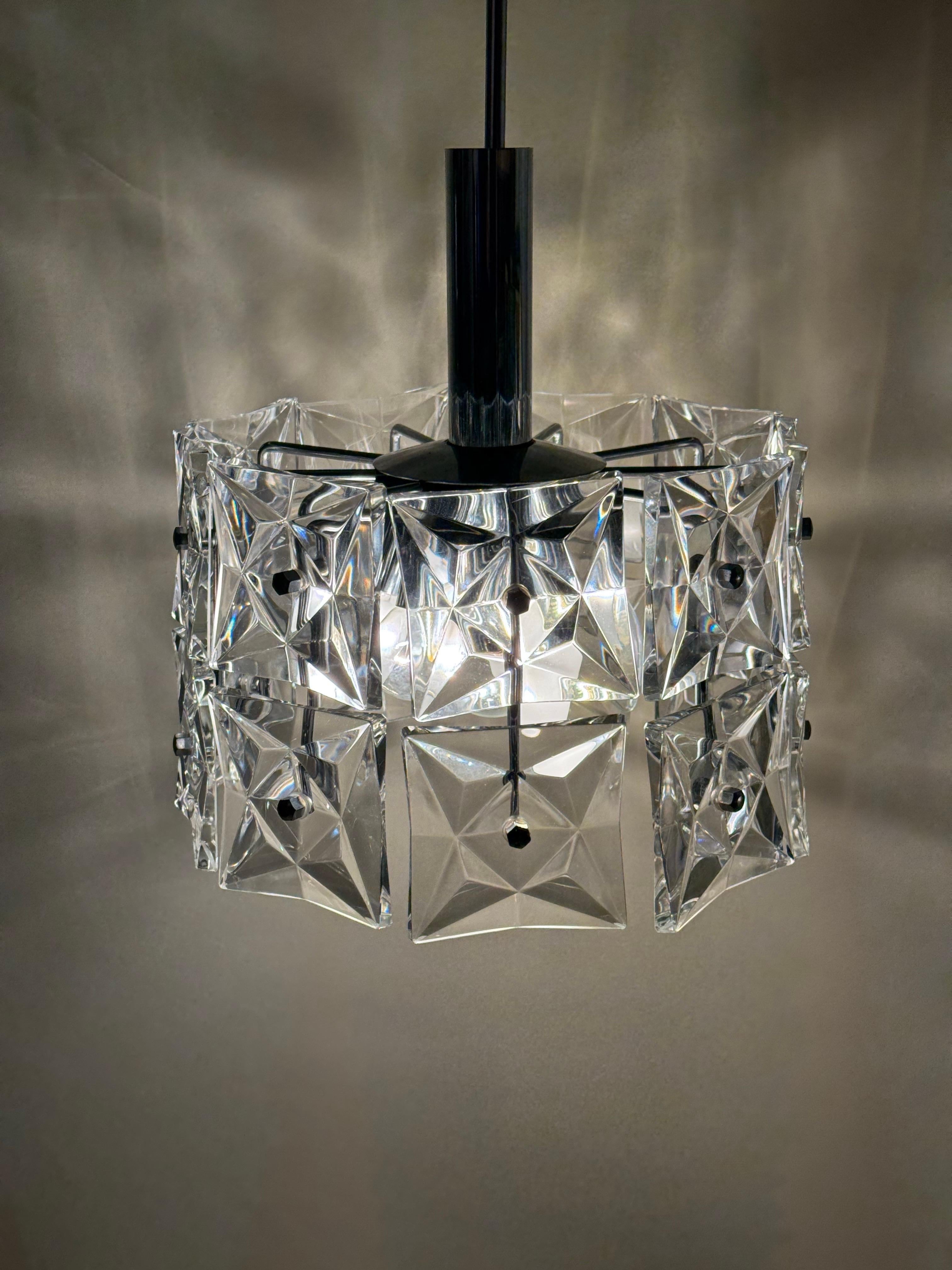 Lampada a sospensione in cristallo a 7 luci di Kinkeldey Germania, stile metà secolo moderno in vendita 9