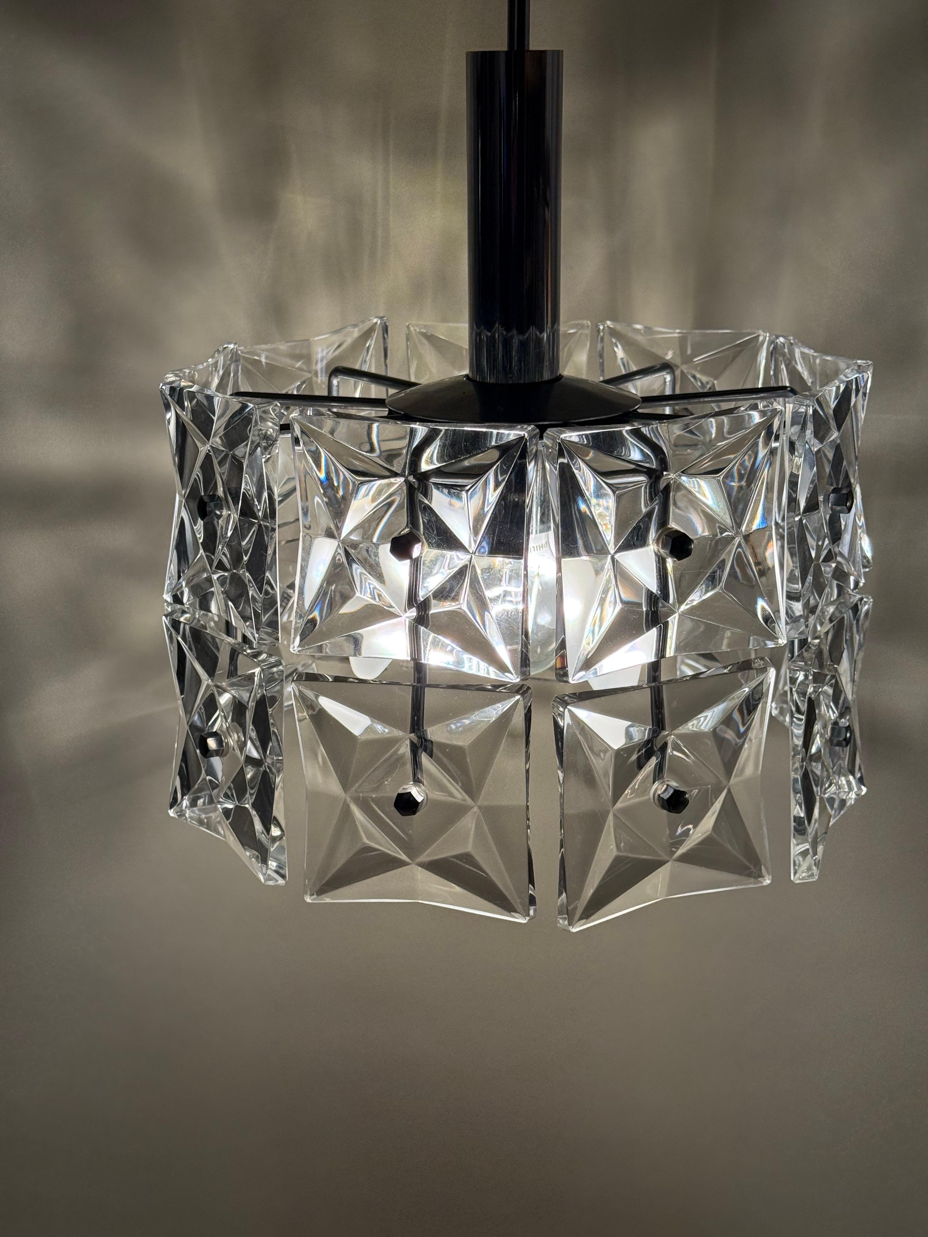 Lampada a sospensione in cristallo a 7 luci di Kinkeldey Germania, stile metà secolo moderno in vendita 11