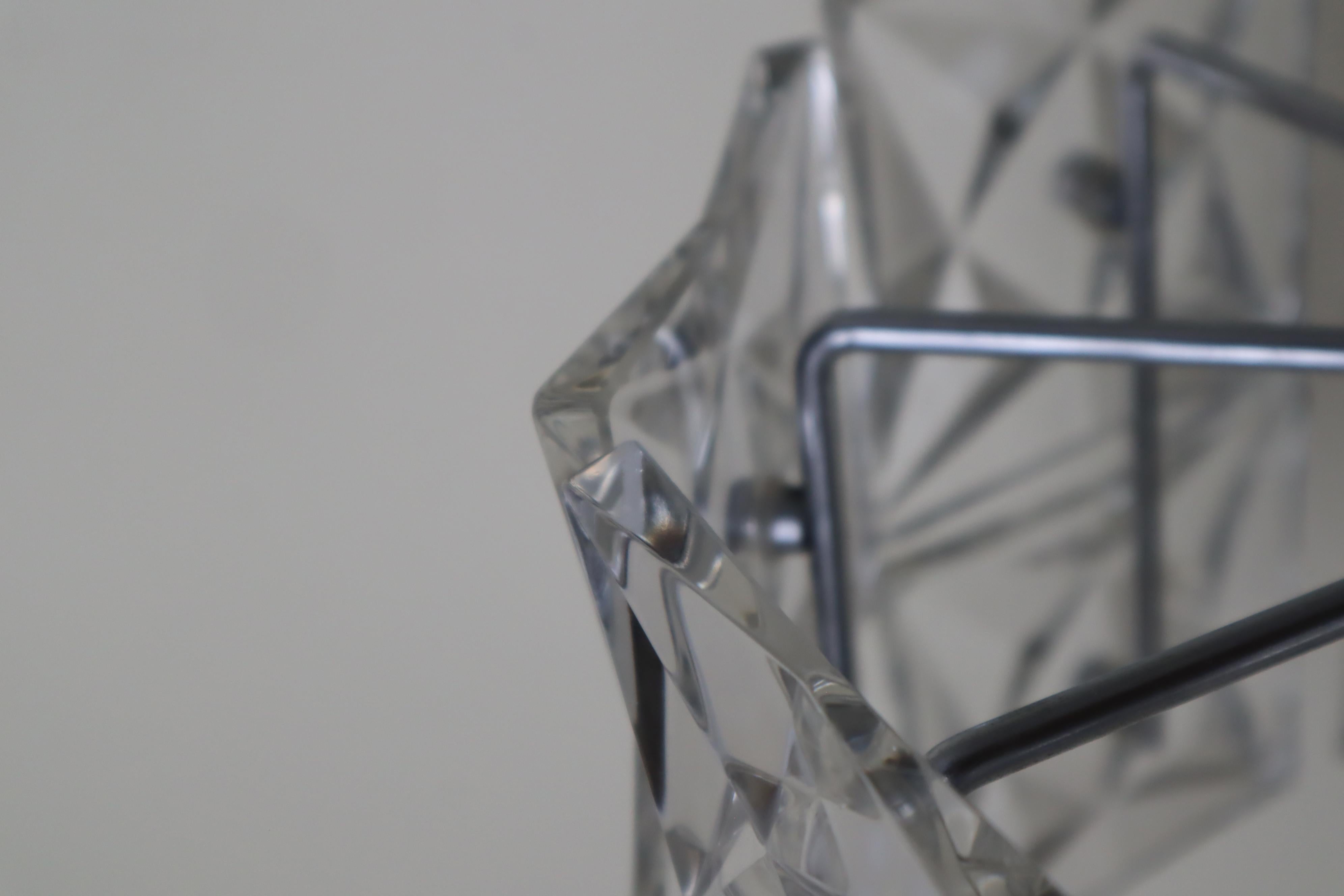 Fatto a mano Lampada a sospensione in cristallo a 7 luci di Kinkeldey Germania, stile metà secolo moderno in vendita