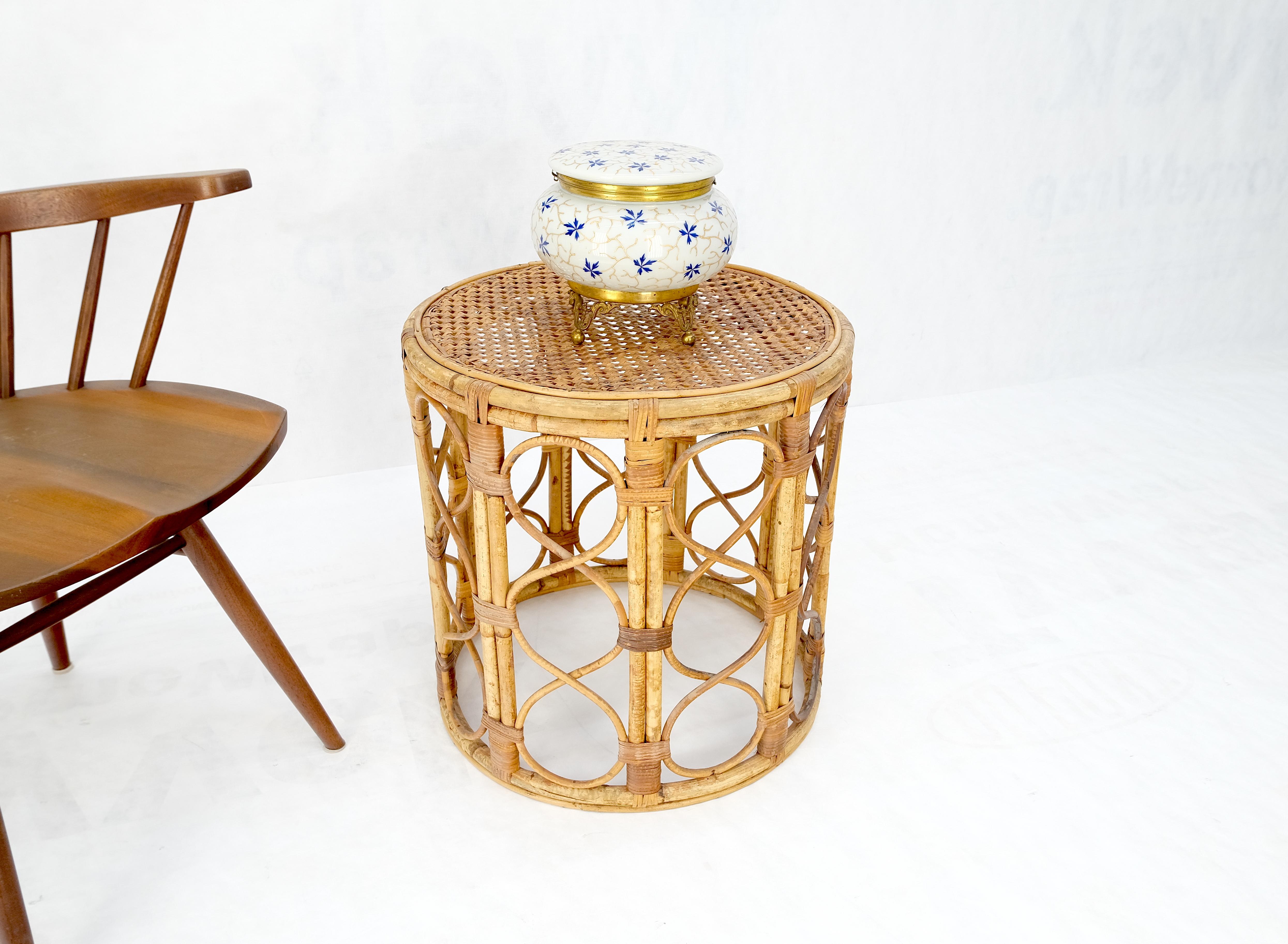Rattan Mid Century Modern 70's Round Bamboo Cane Top Side End Table Stand Pedestal MINT