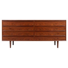 Mid-Century Modern 8-Drawer Walnut Dresser by Westnofa