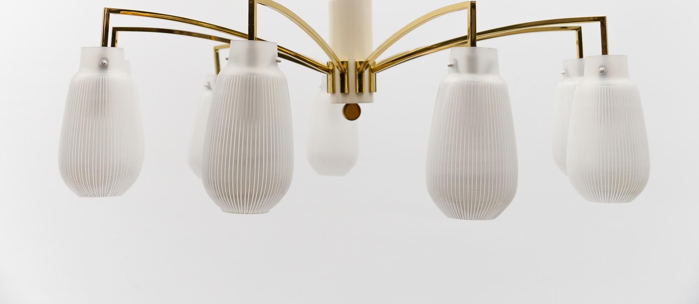 Metà XX secolo Lampada Sputnik Modern a 9 bracci in ottone e vetro, 1950 in vendita