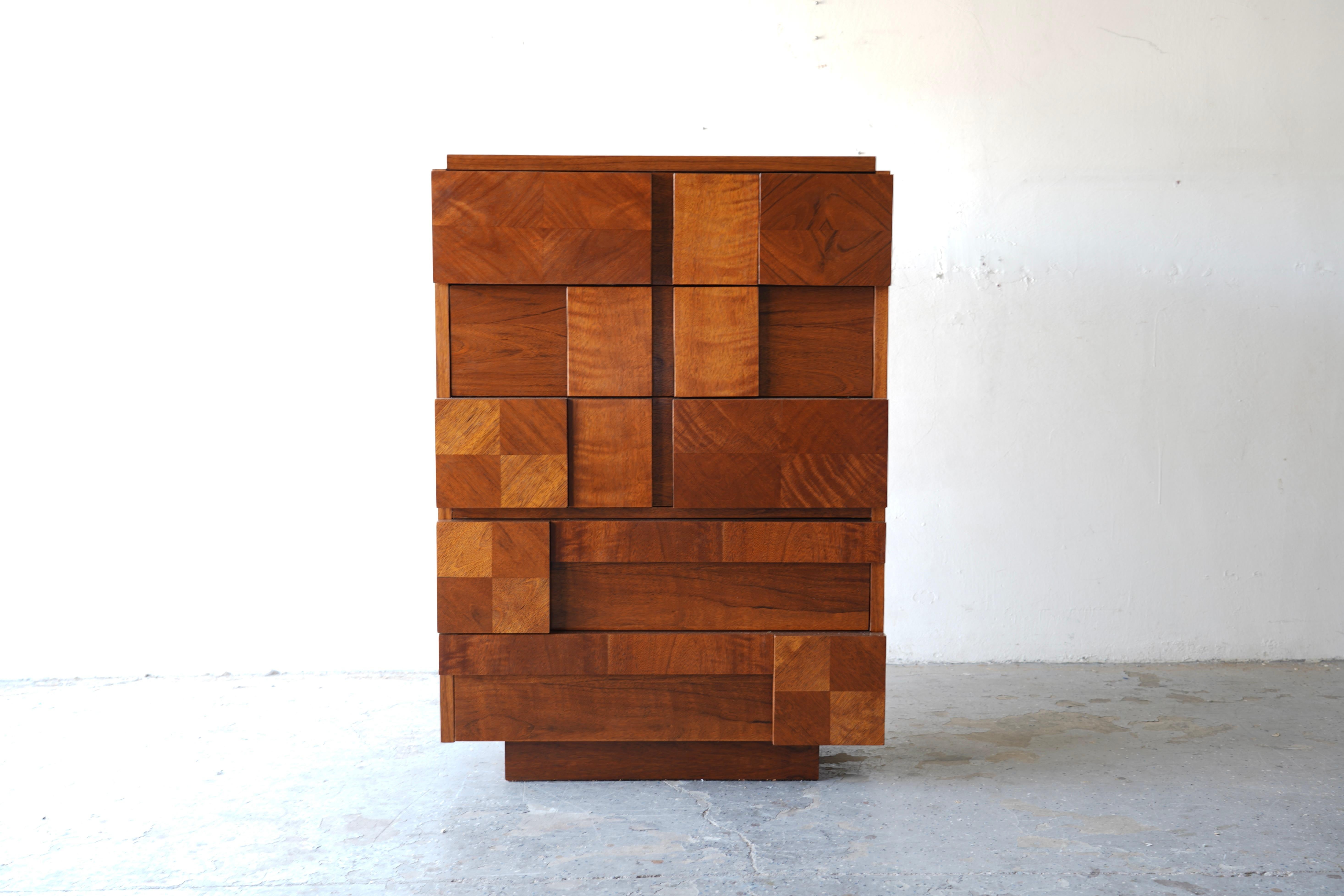 Mid Century Modern 9 Drawer Dresser/Credenza/Media Center Staccato Lane. 6