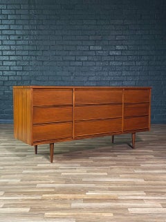 Mid-Century Modern 9-Drawer Walnut Dresser by Dixie